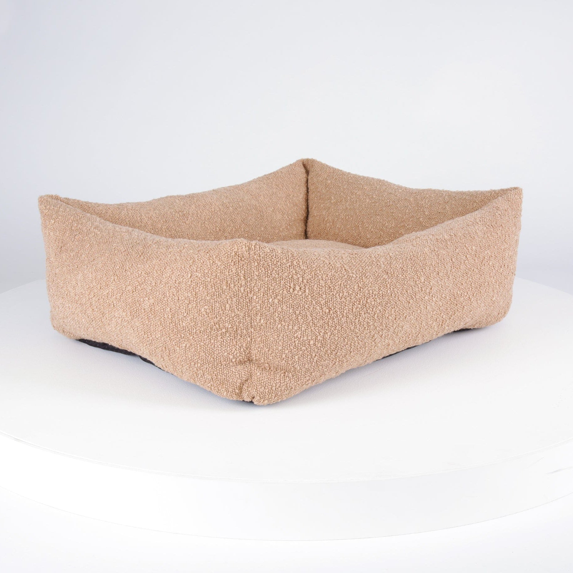 Boucle Box Bed - Desert Brown Dog Bed Scruffs®