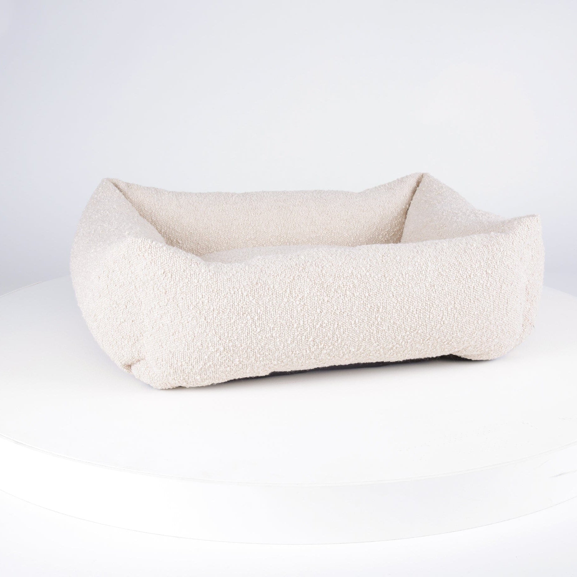 Boucle Box Bed - Ivory Dog Bed Scruffs®