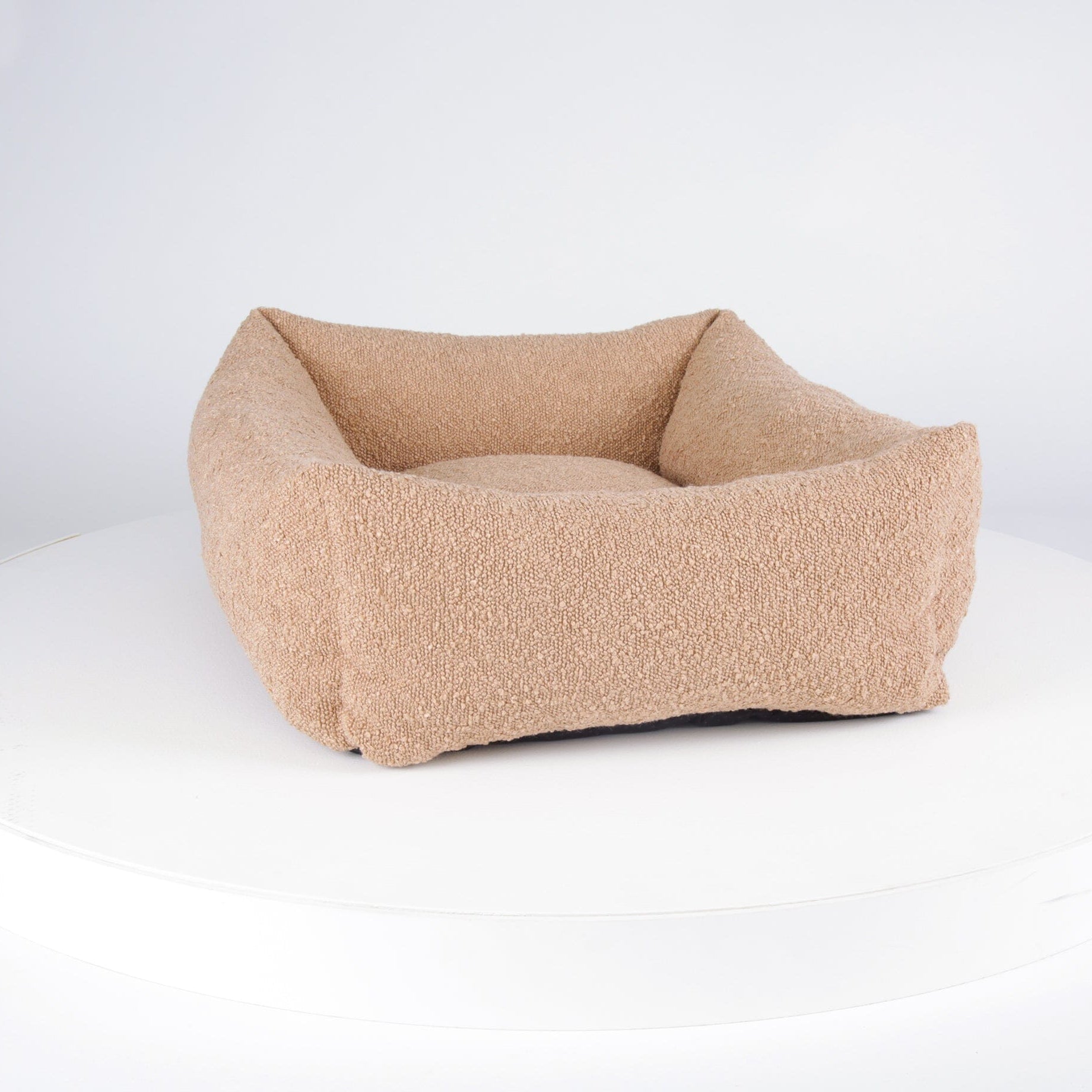 Boucle Box Bed - Desert Brown Dog Bed Scruffs®