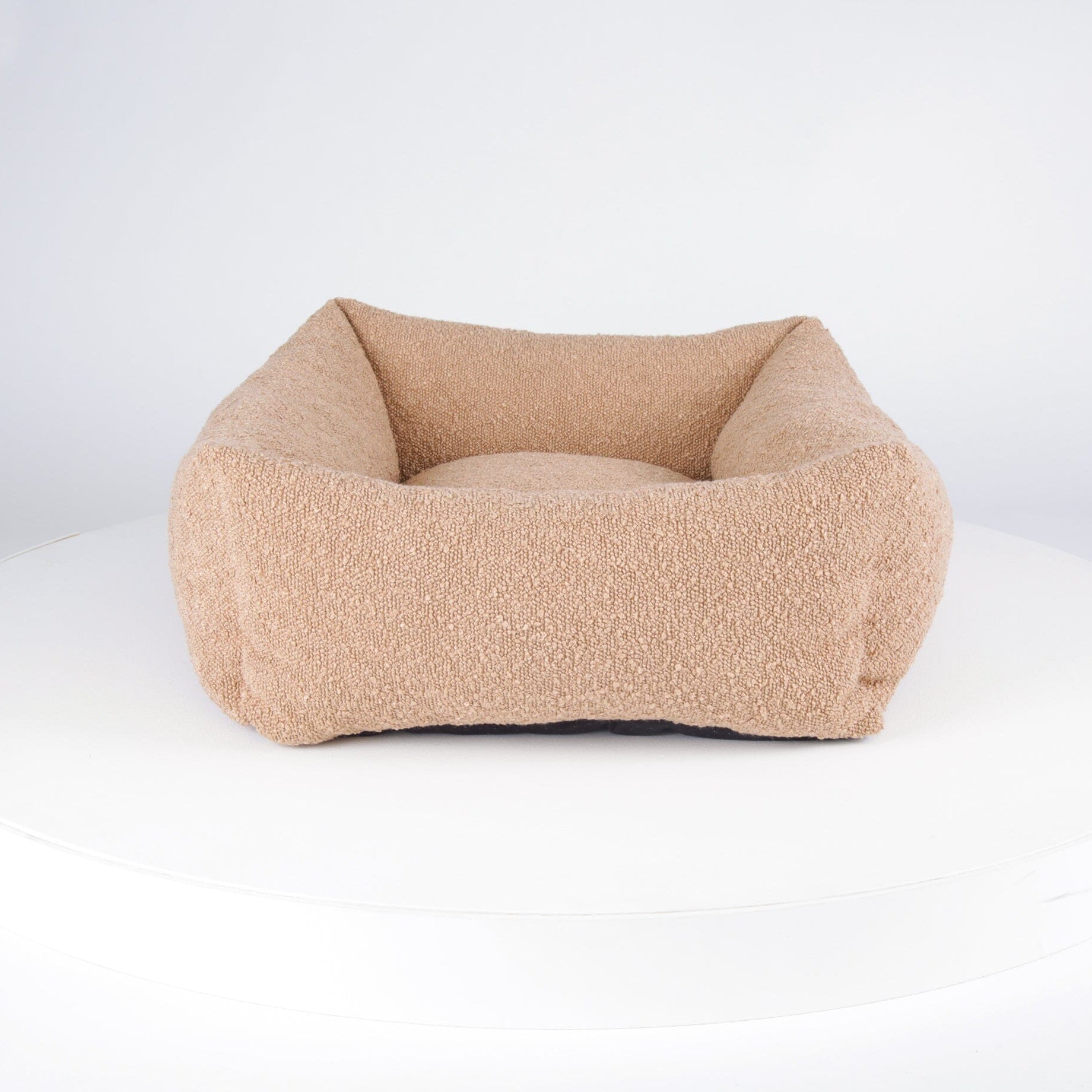 Boucle Box Bed - Desert Brown Dog Bed Scruffs®