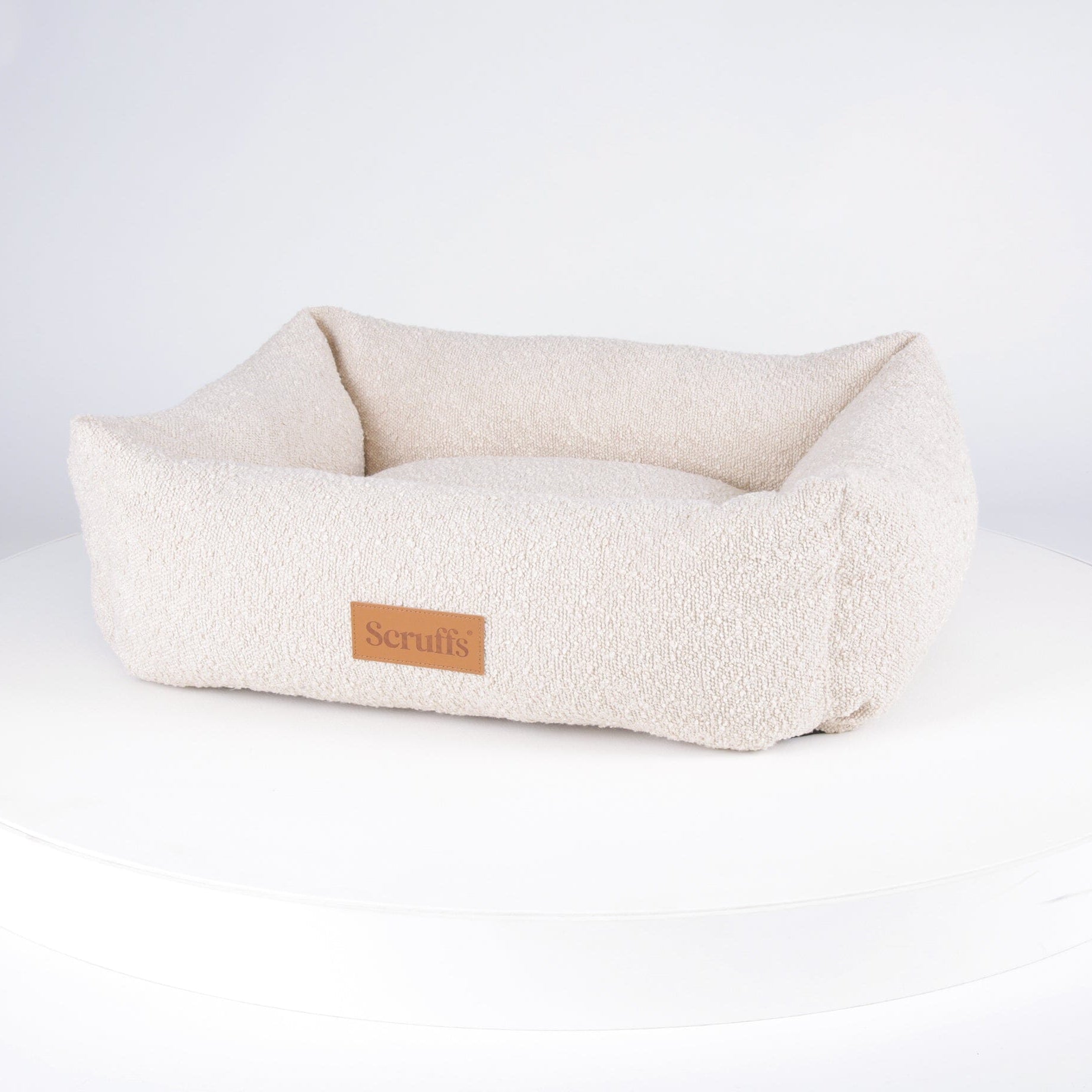 Boucle Box Bed - Ivory Dog Bed Scruffs®