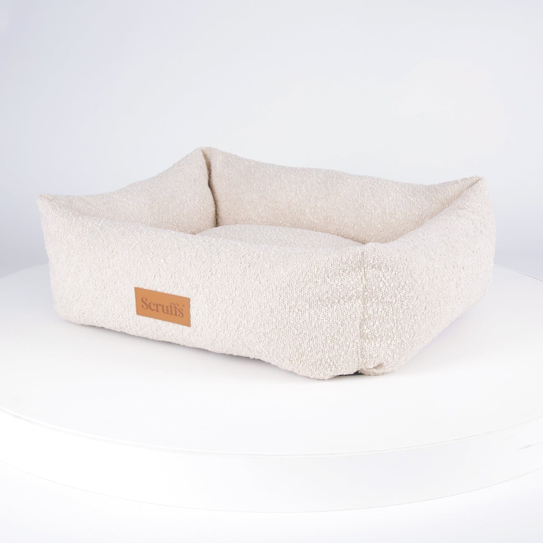 Boucle Box Bed - Ivory Dog Bed Scruffs®