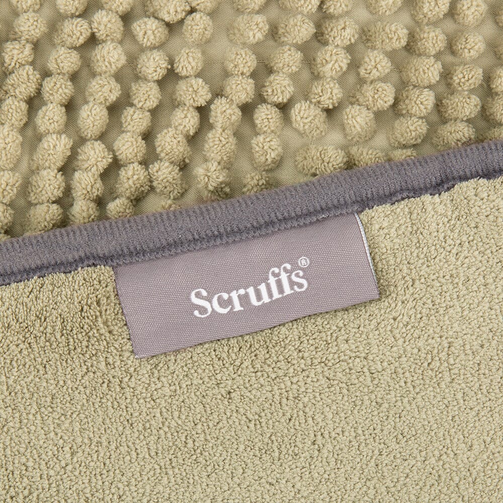 Close up of Expedition Deluxe Noodle & Microfibre Dog Dry Robe in  Khaki Green