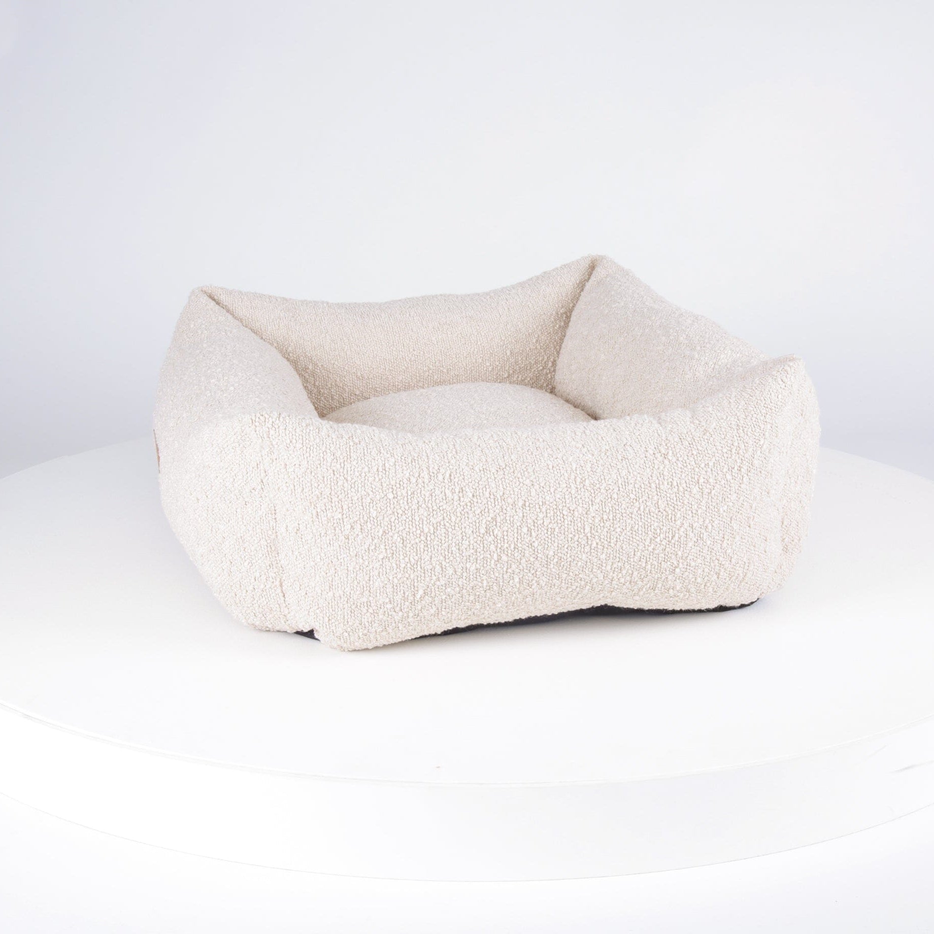 Boucle Box Bed - Ivory Dog Bed Scruffs®