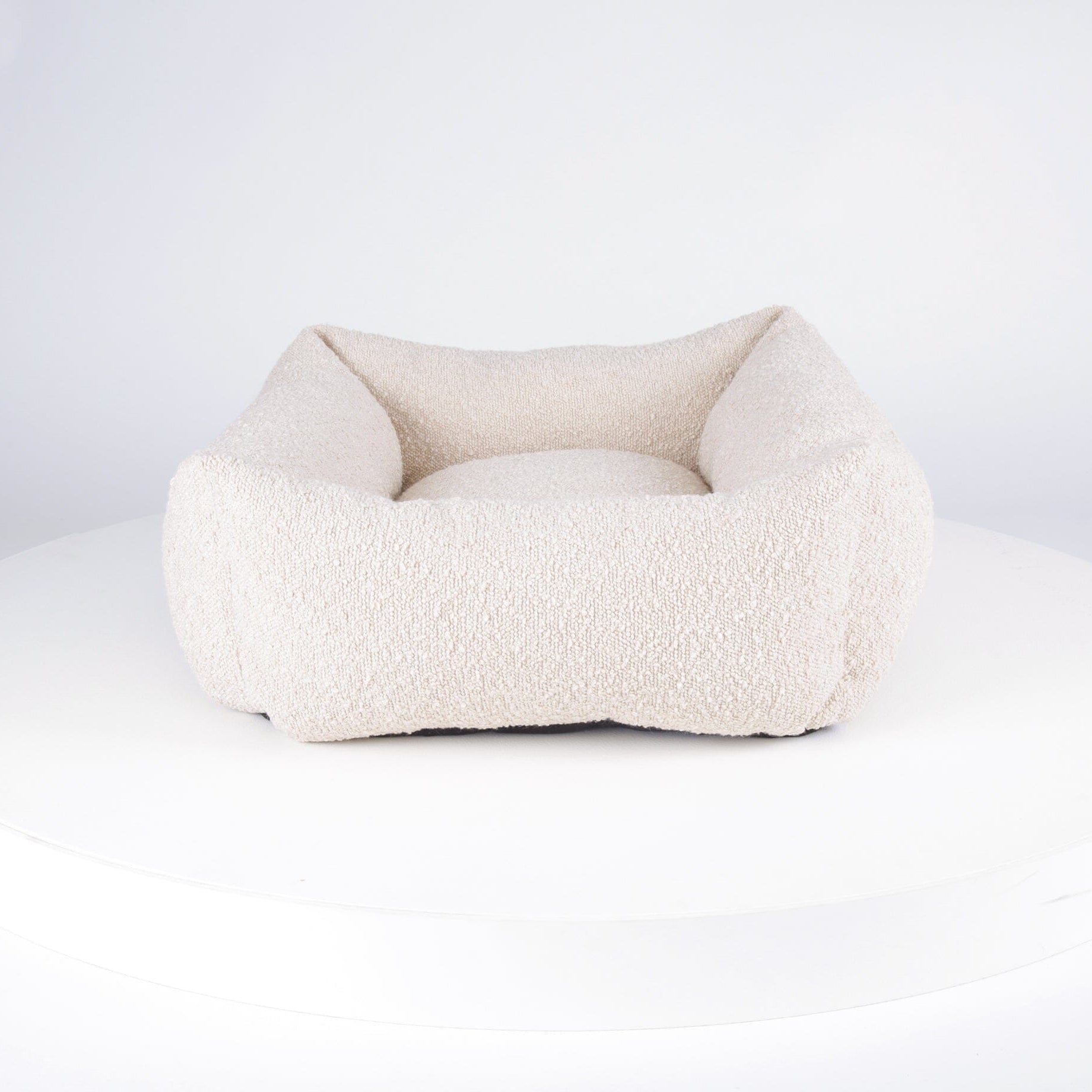 Boucle Box Bed - Ivory Dog Bed Scruffs®