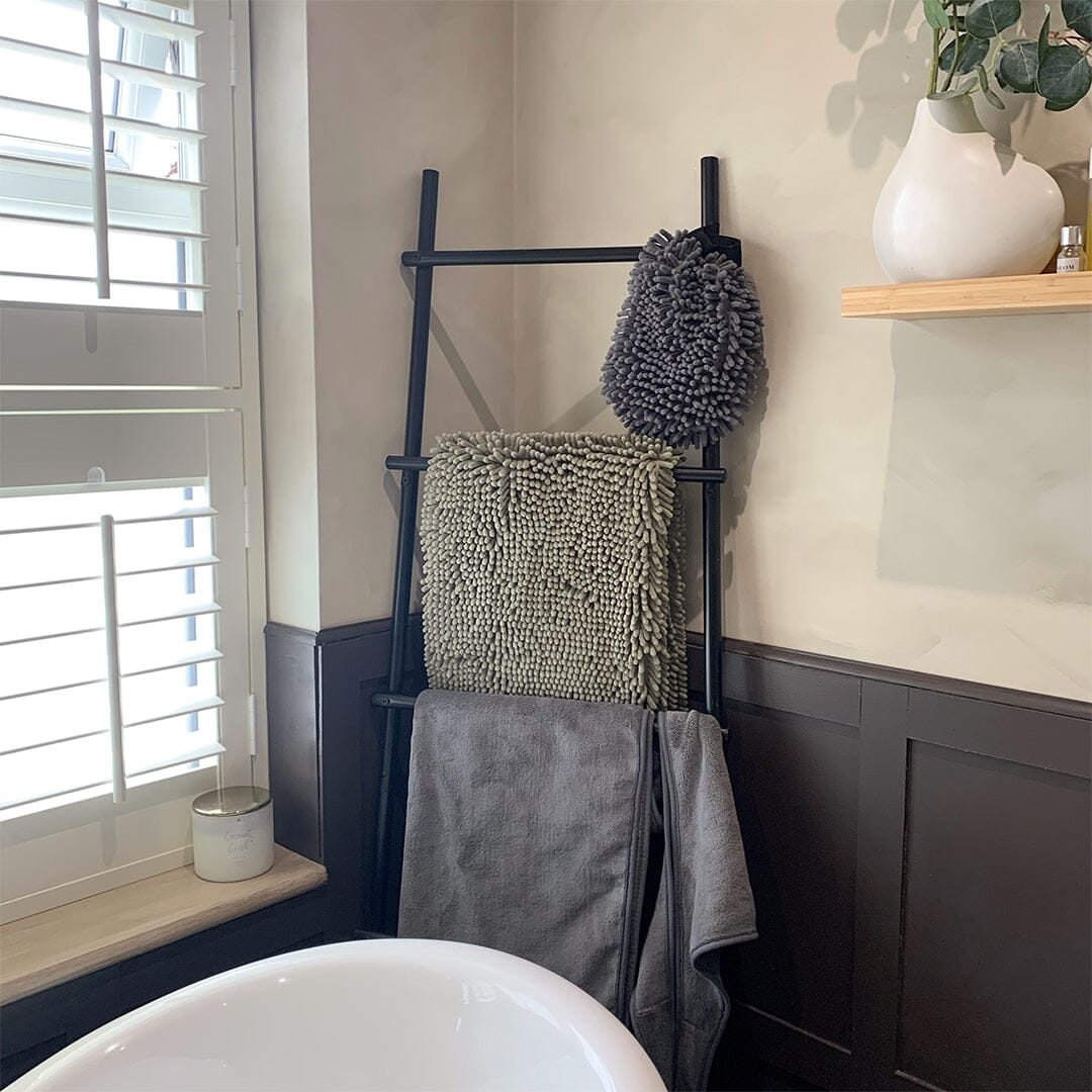 Noodle Super Absorbent Dry Mat - Sage Green Dog Mat Scruffs®