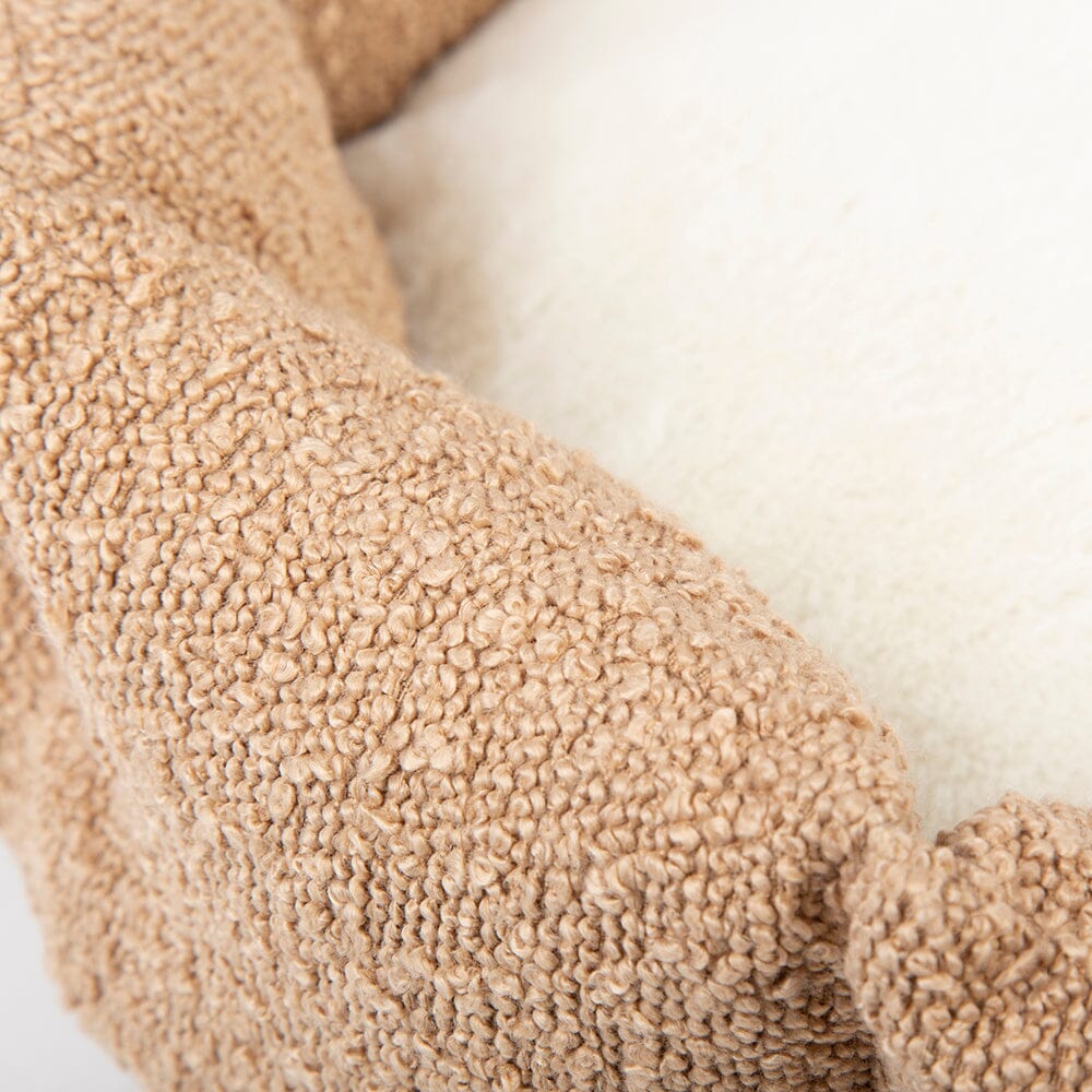 Boucle Cat Bed - Desert Brown 100% polyester Cat Bed - Close up of desert brown outer and cream inner - Scruffs