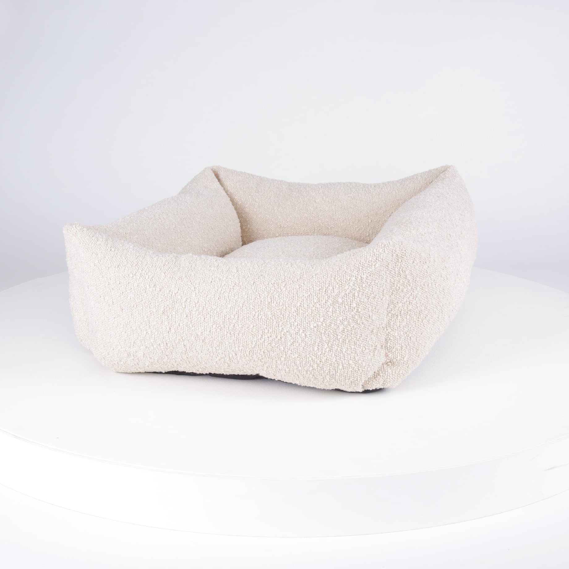 Boucle Box Bed - Ivory Dog Bed Scruffs®