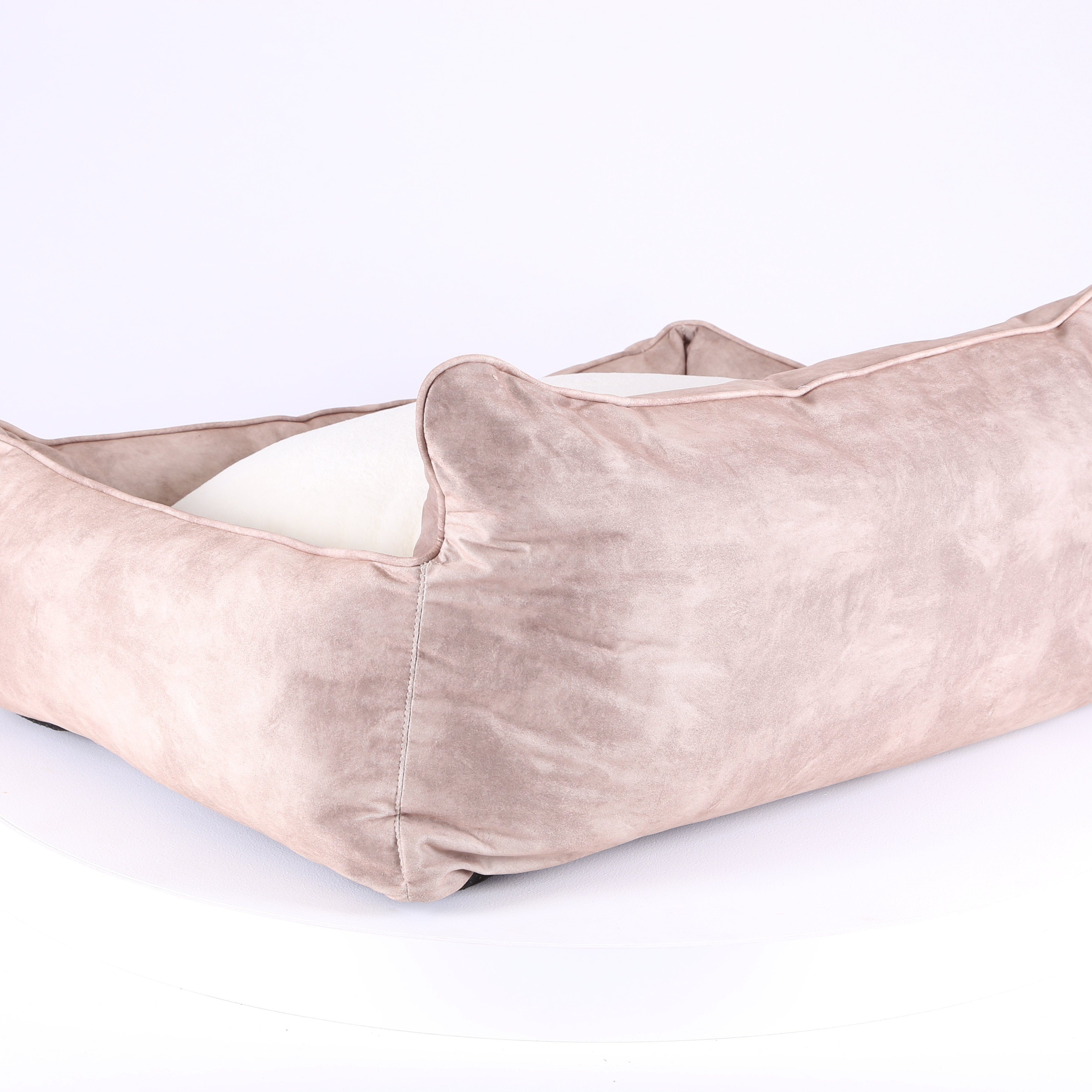 Kensington Box Bed - Cream Dog Bed Scruffs®