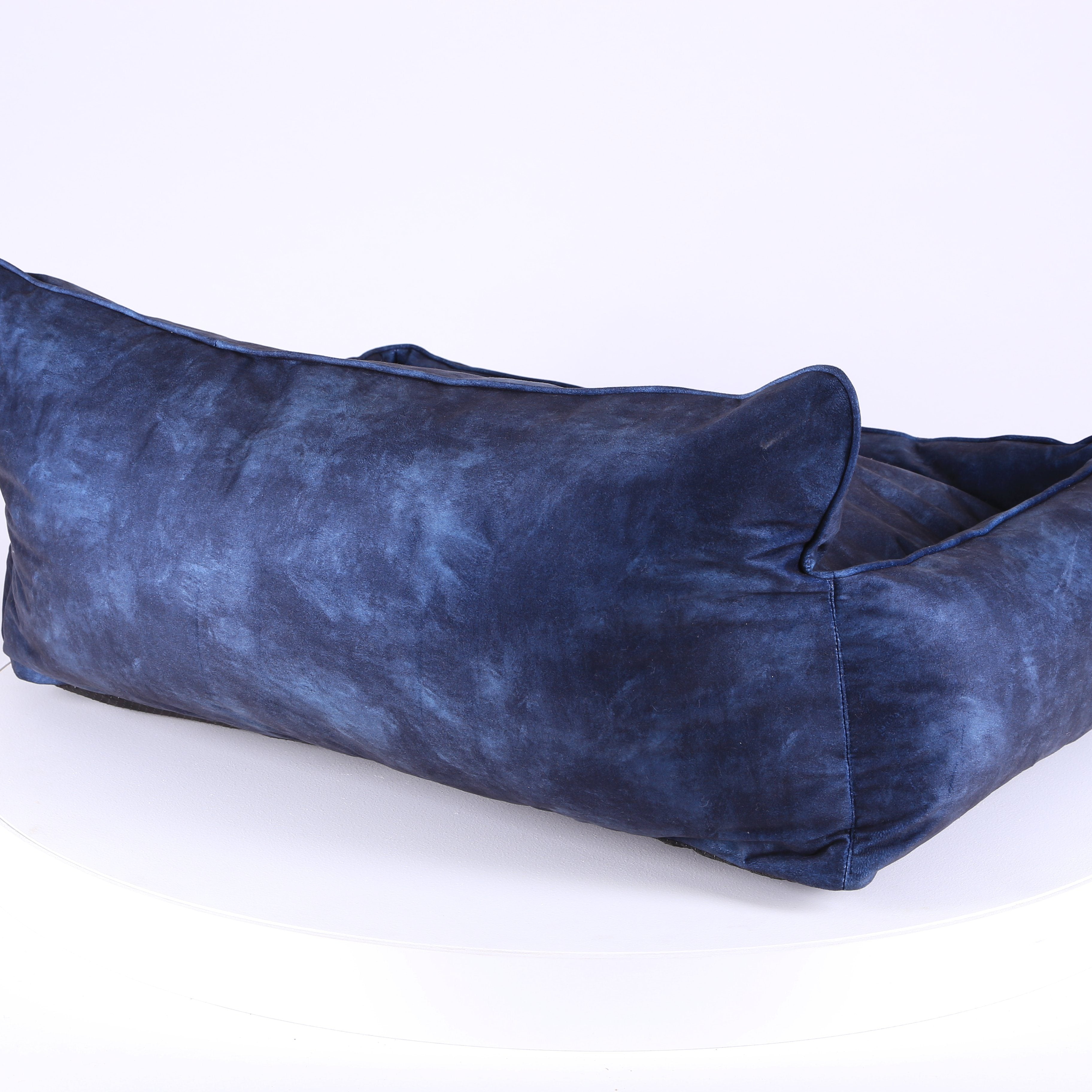 Kensington Box Bed - Navy Dog Bed Scruffs®