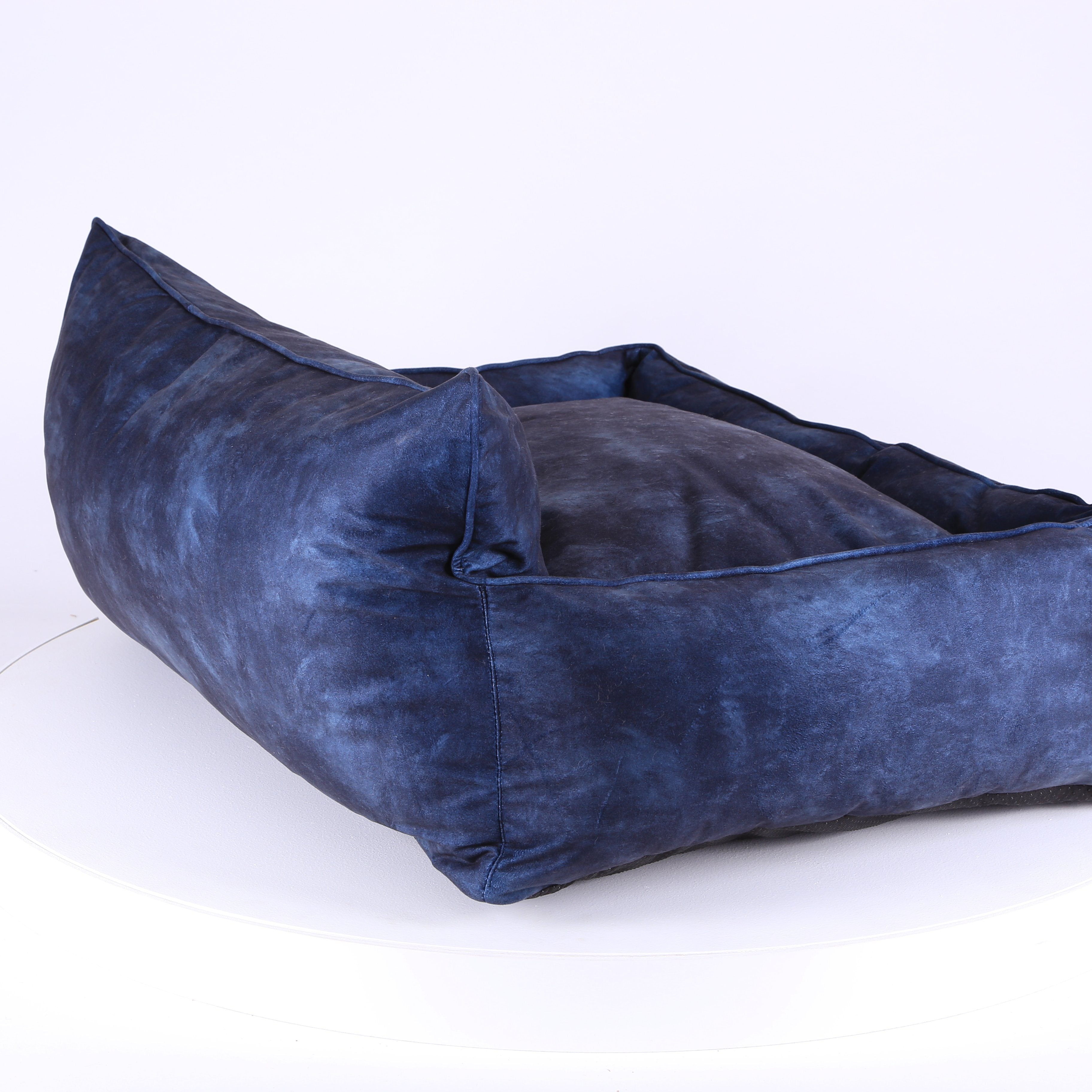 Kensington Box Bed - Navy Dog Bed Scruffs®