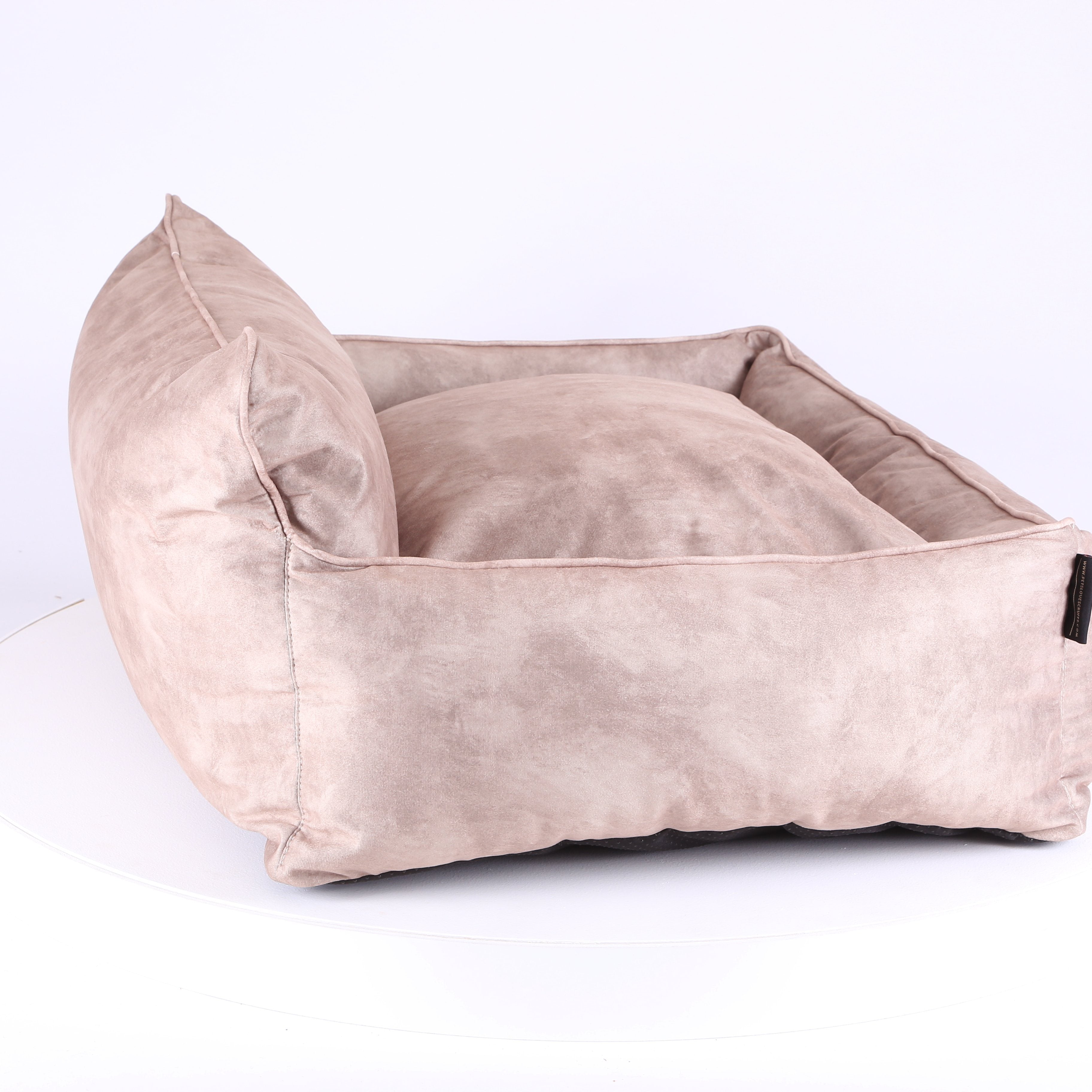 Kensington Box Bed - Cream Dog Bed Scruffs®