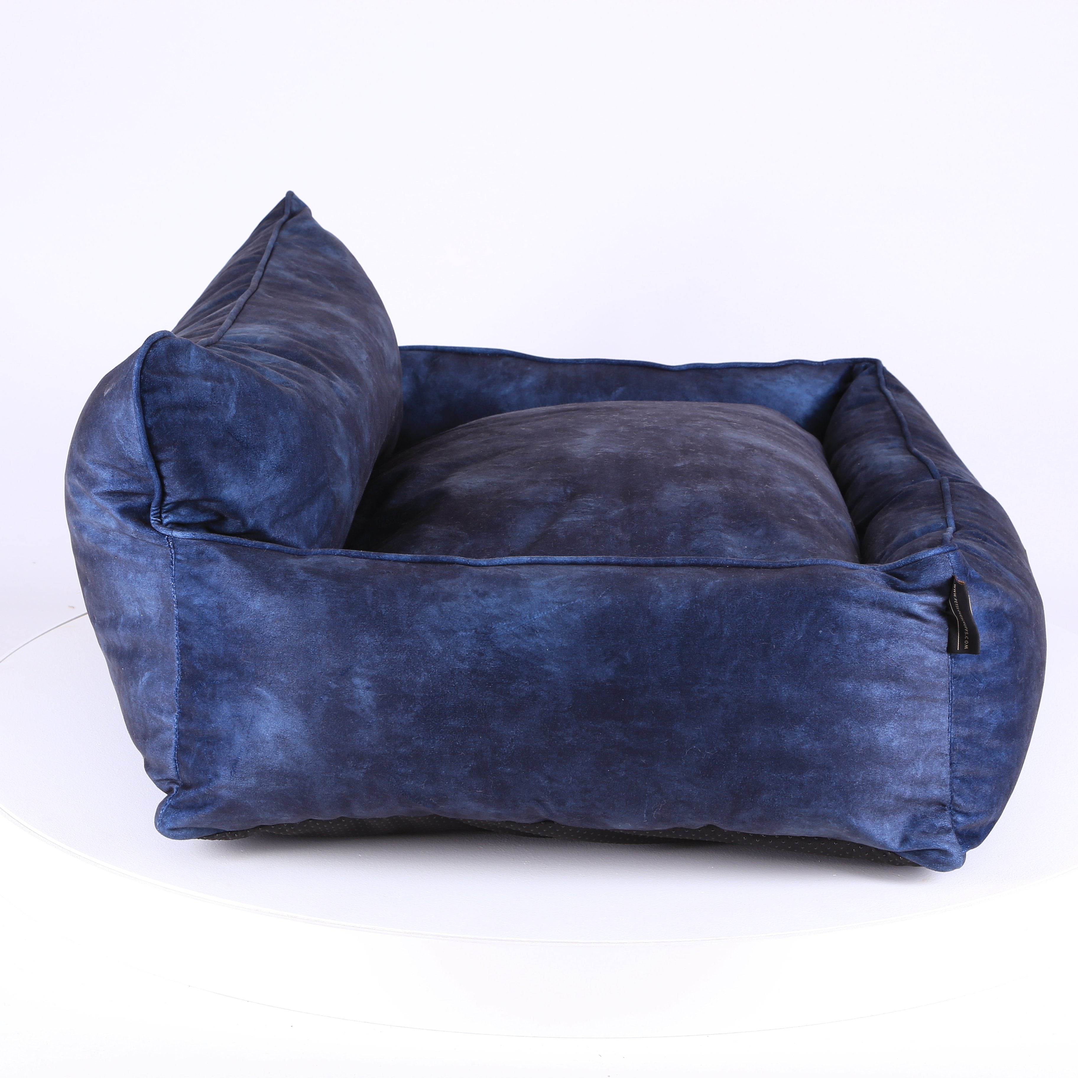 Kensington Box Bed - Navy Dog Bed Scruffs®