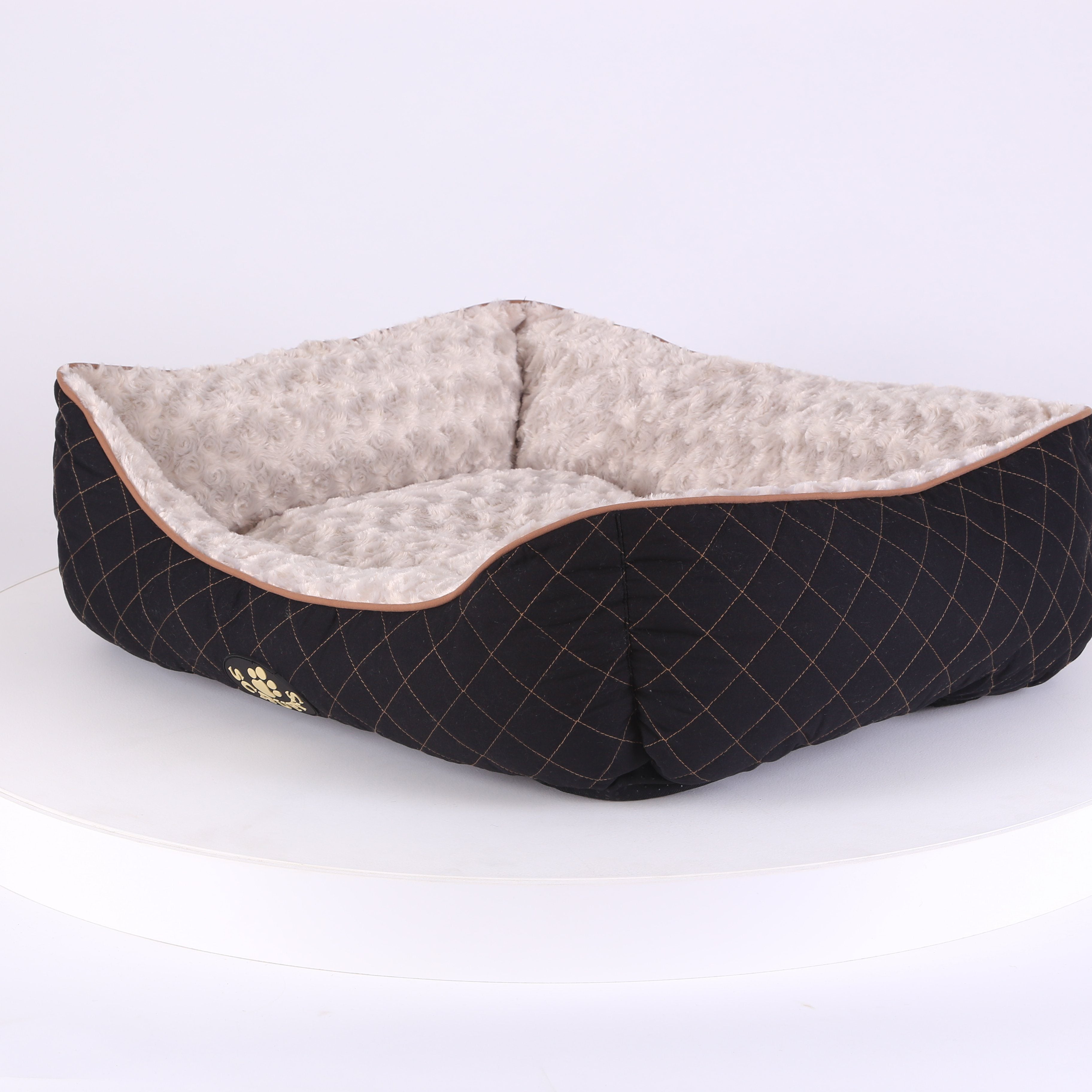 Wilton Box Dog Bed - Black Dog Bed Scruffs®