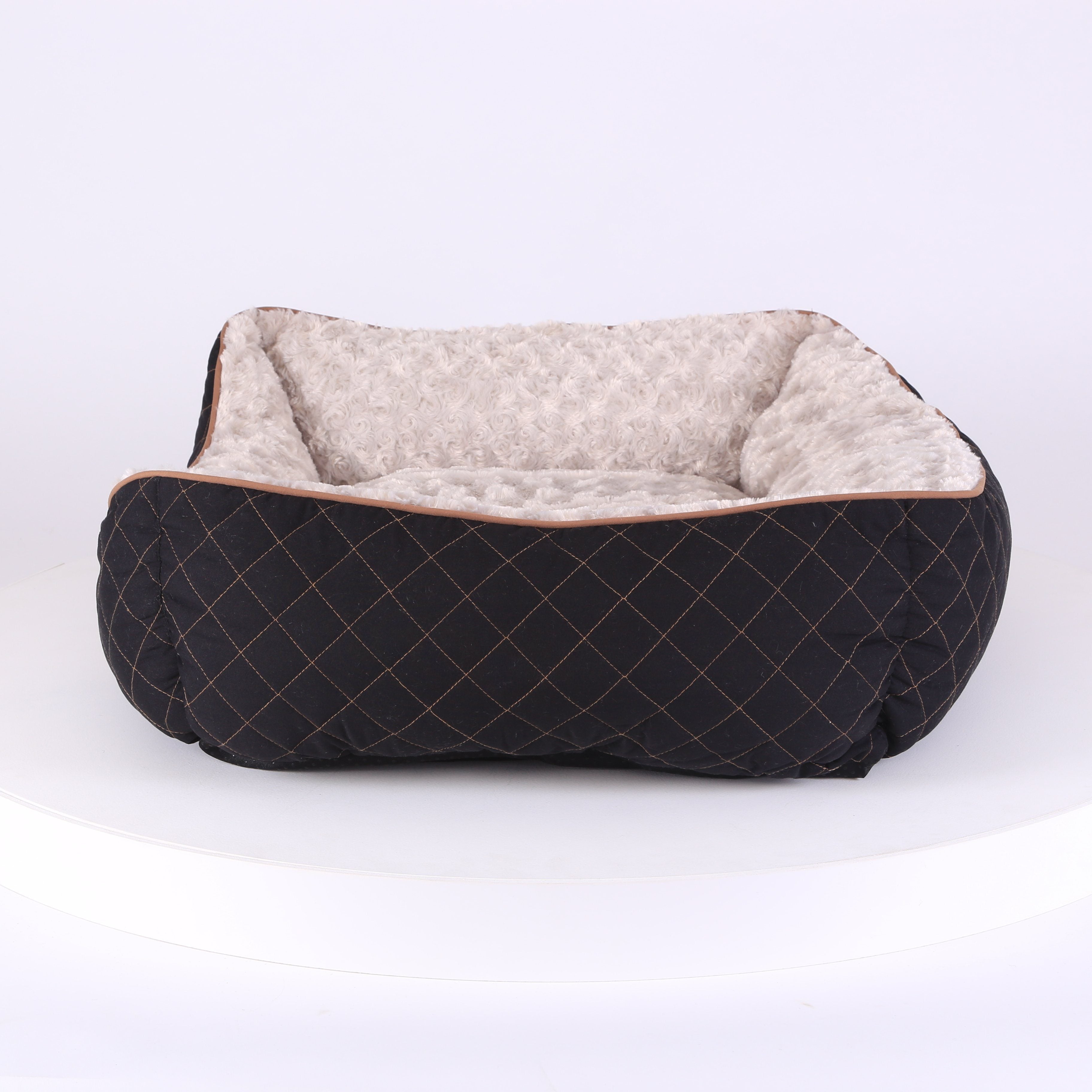 Wilton Box Dog Bed - Black Dog Bed Scruffs®
