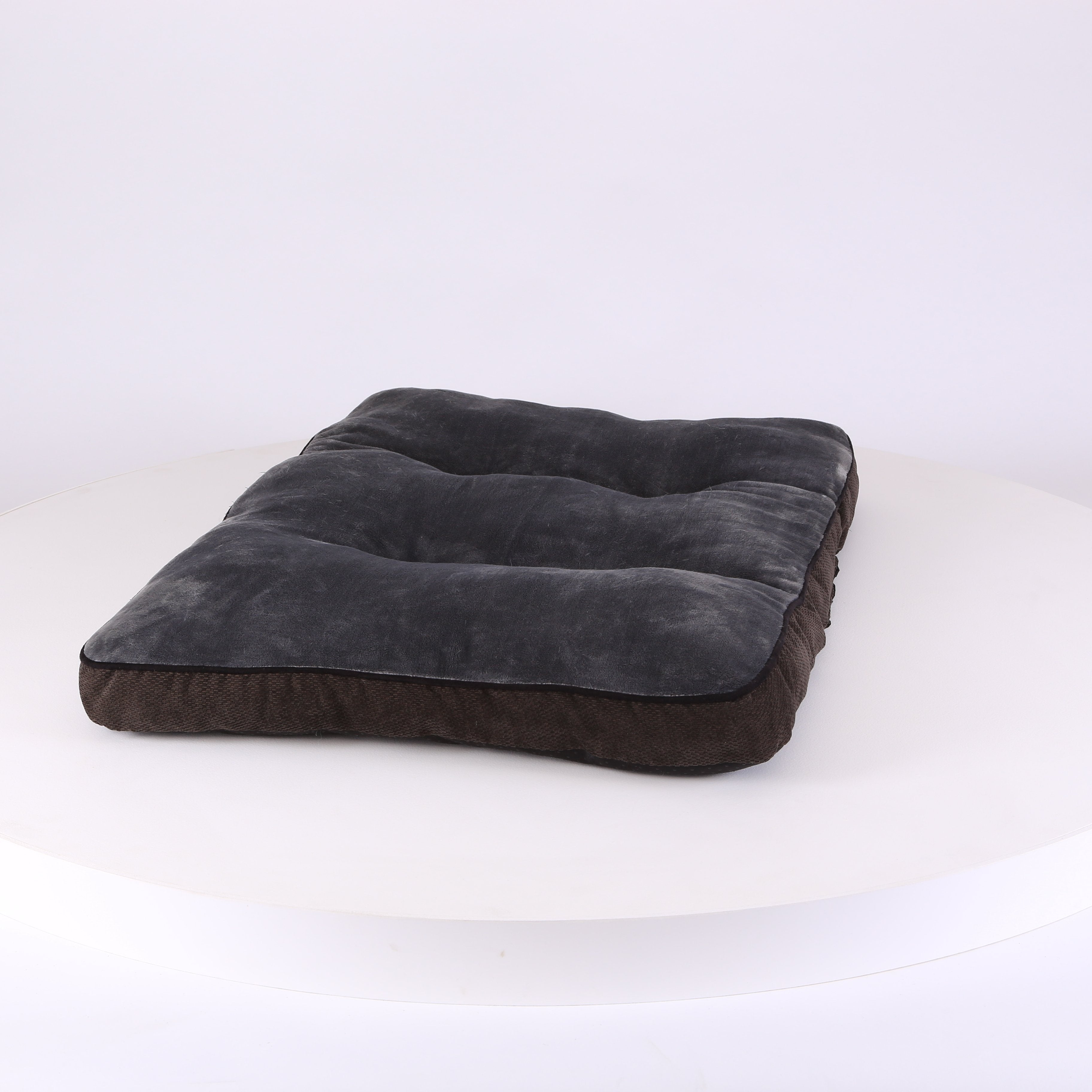Chester Mattress - Graphite Grey Dog Bed Scruffs®