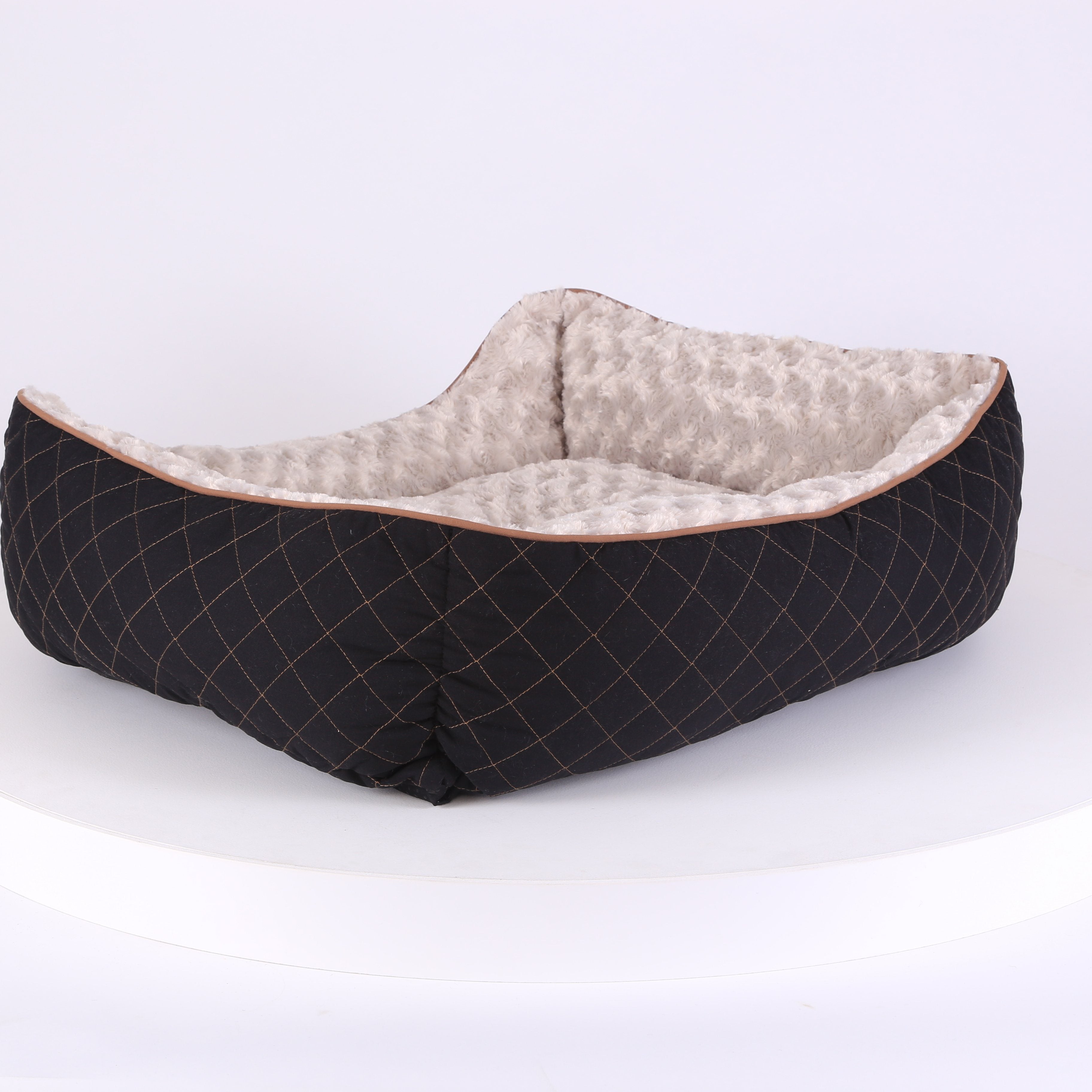 Wilton Box Dog Bed - Black Dog Bed Scruffs®