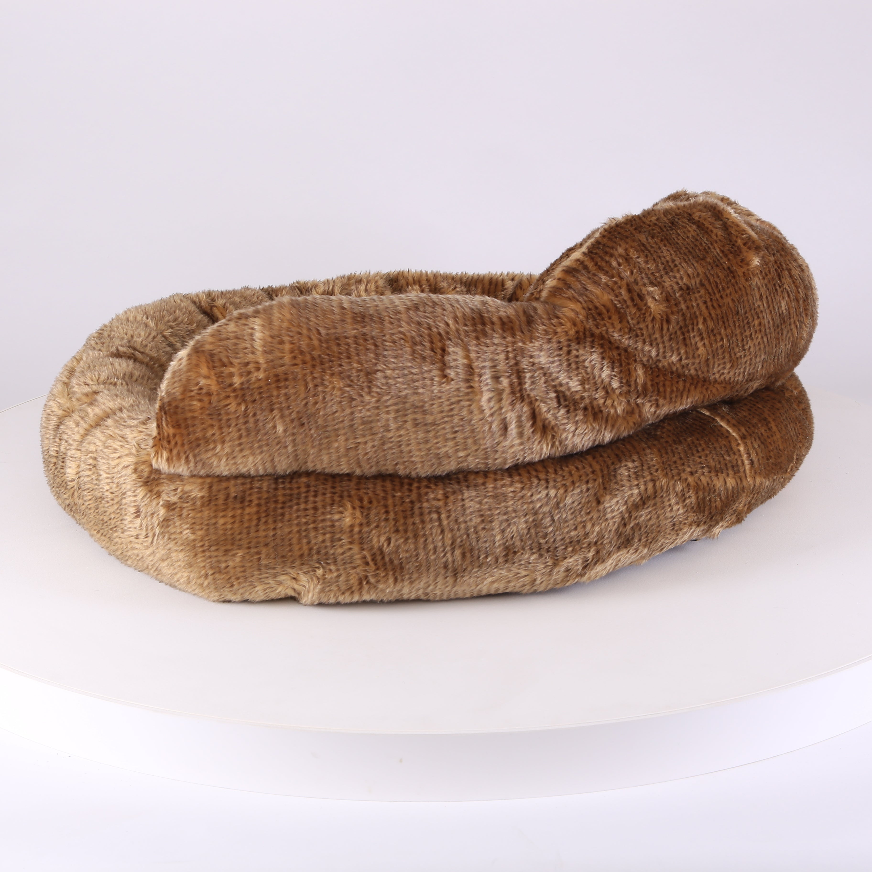 Cub Bear Dog Bed - Teddy Brown Scruffs®