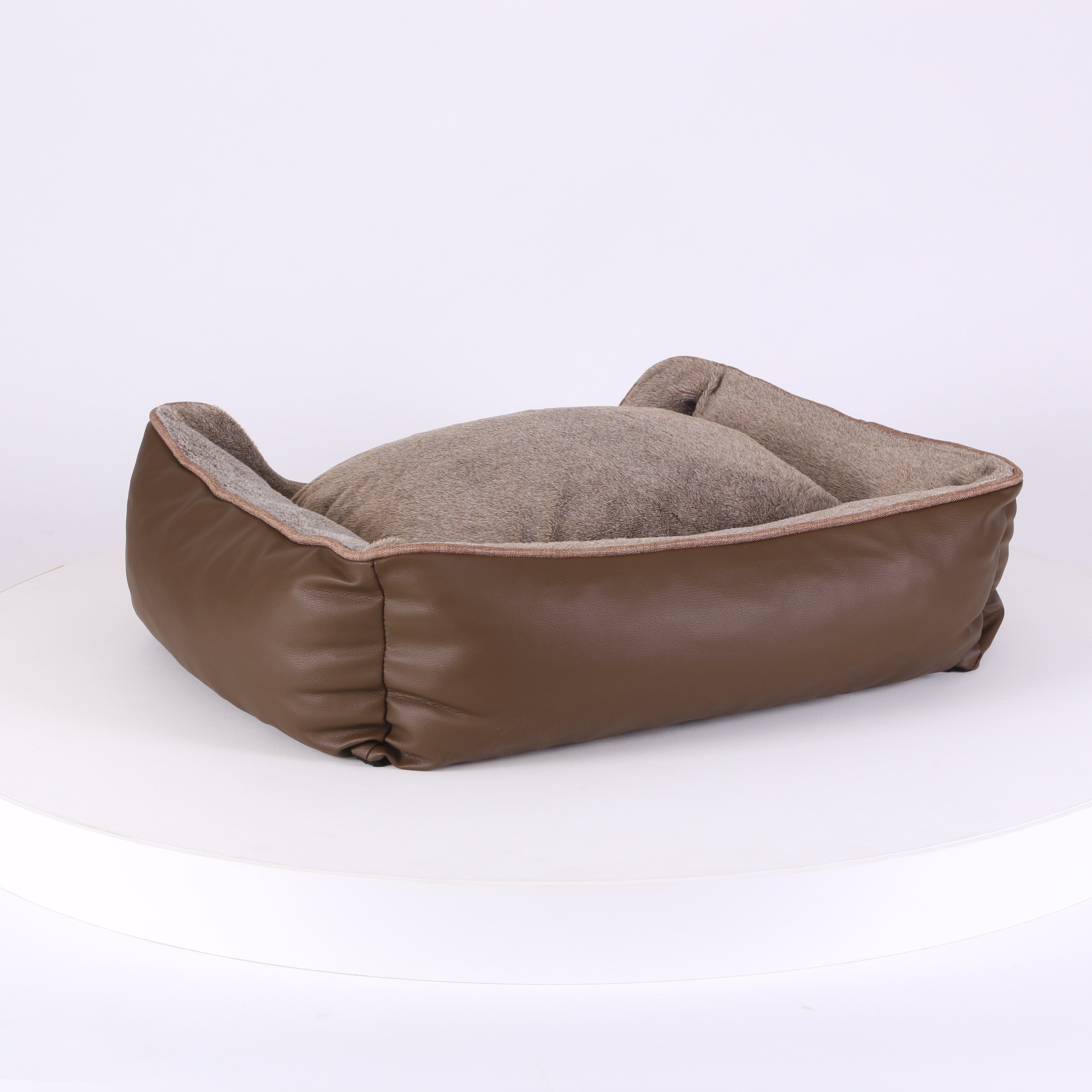 Chateau Box Bed - Latte Dog Bed Scruffs®