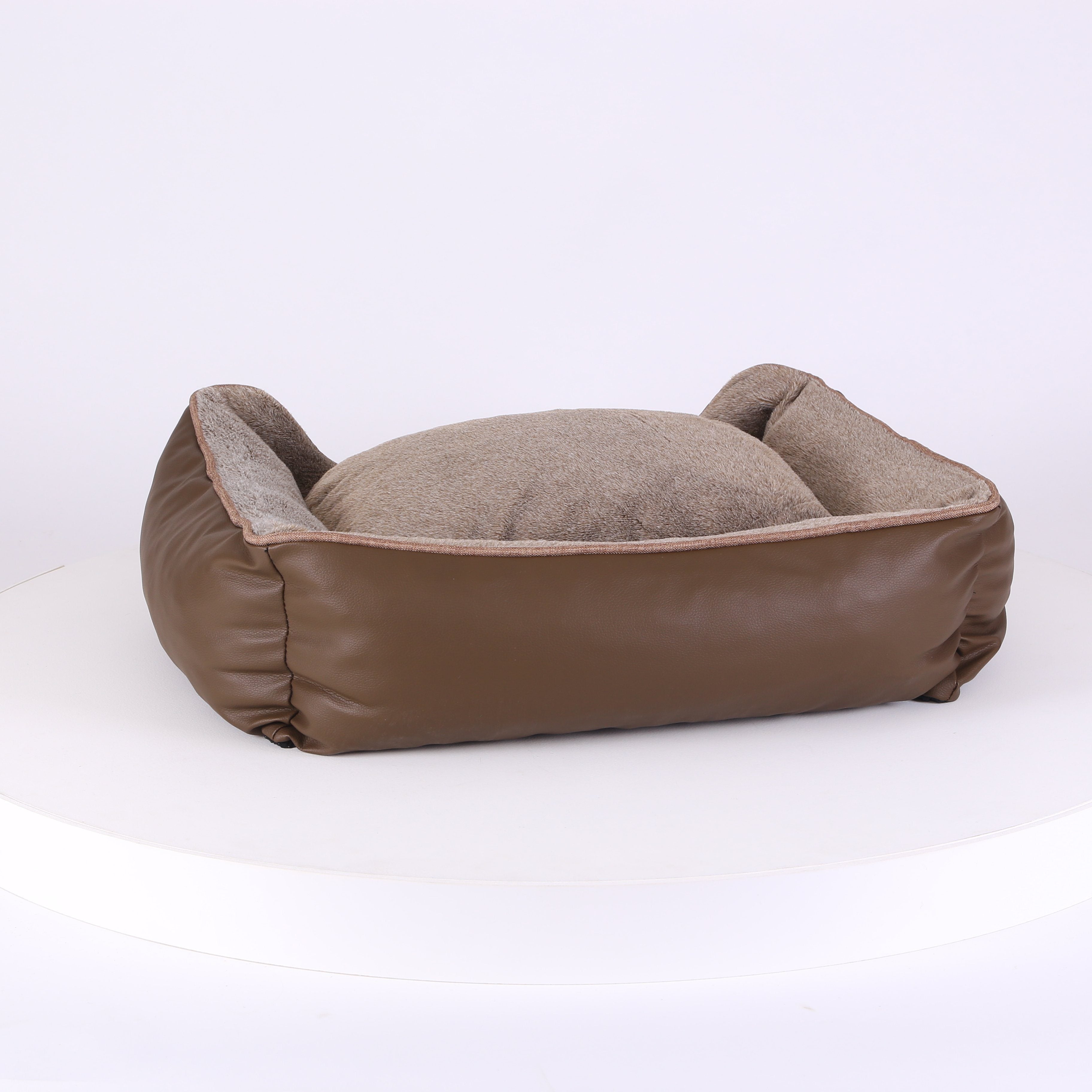 Chateau Box Bed - Latte Dog Bed Scruffs®