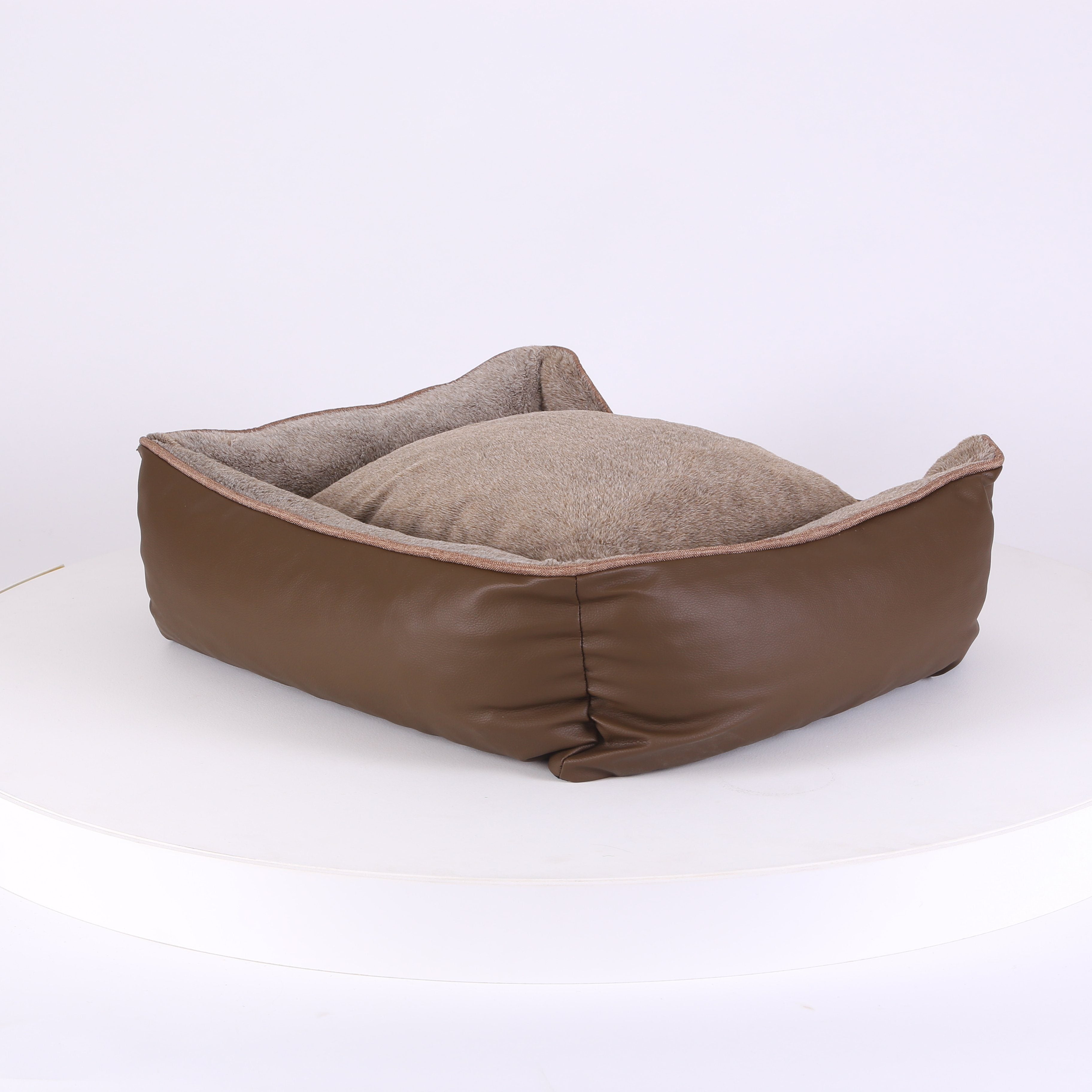 Chateau Box Bed - Latte Dog Bed Scruffs®