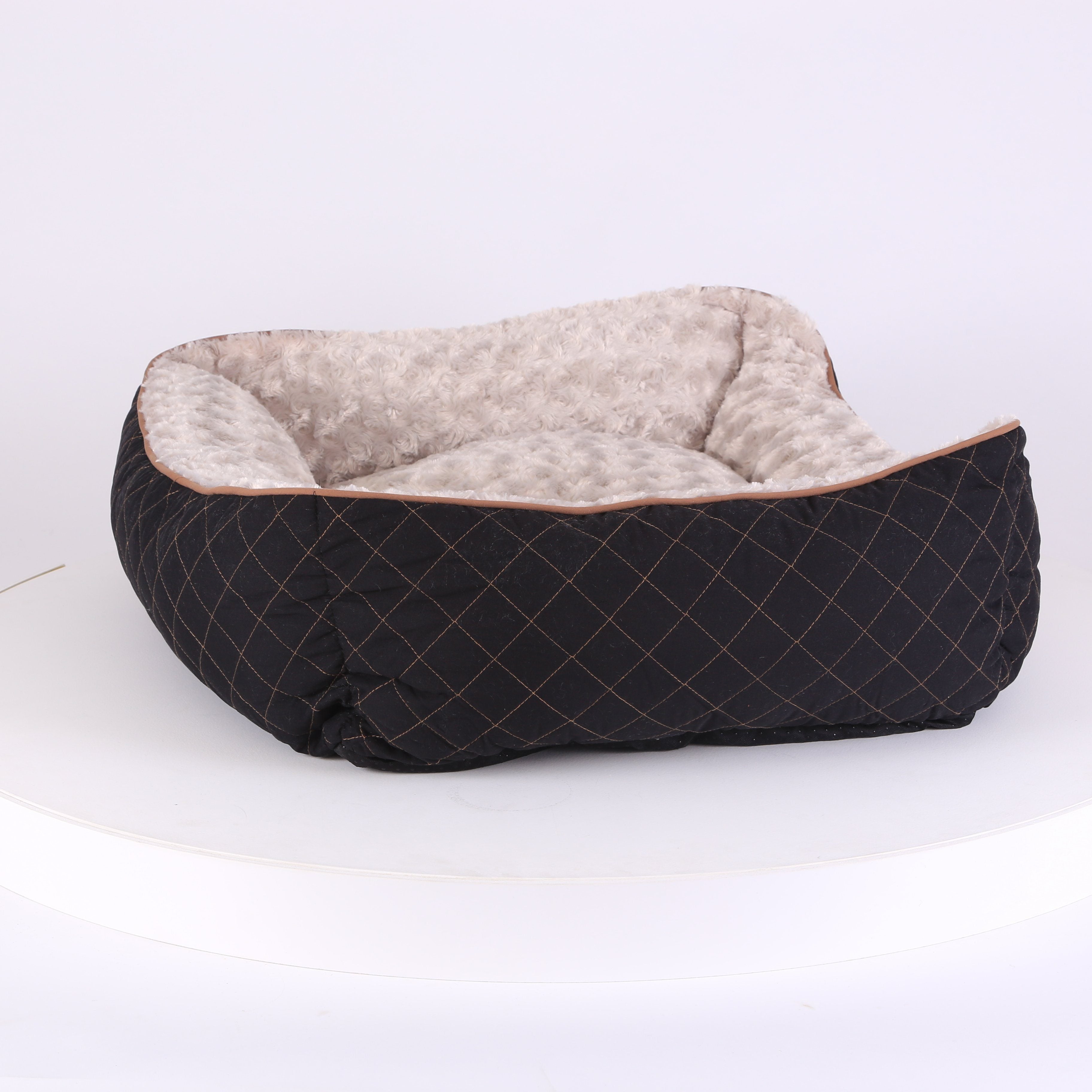 Wilton Box Dog Bed - Black Dog Bed Scruffs®