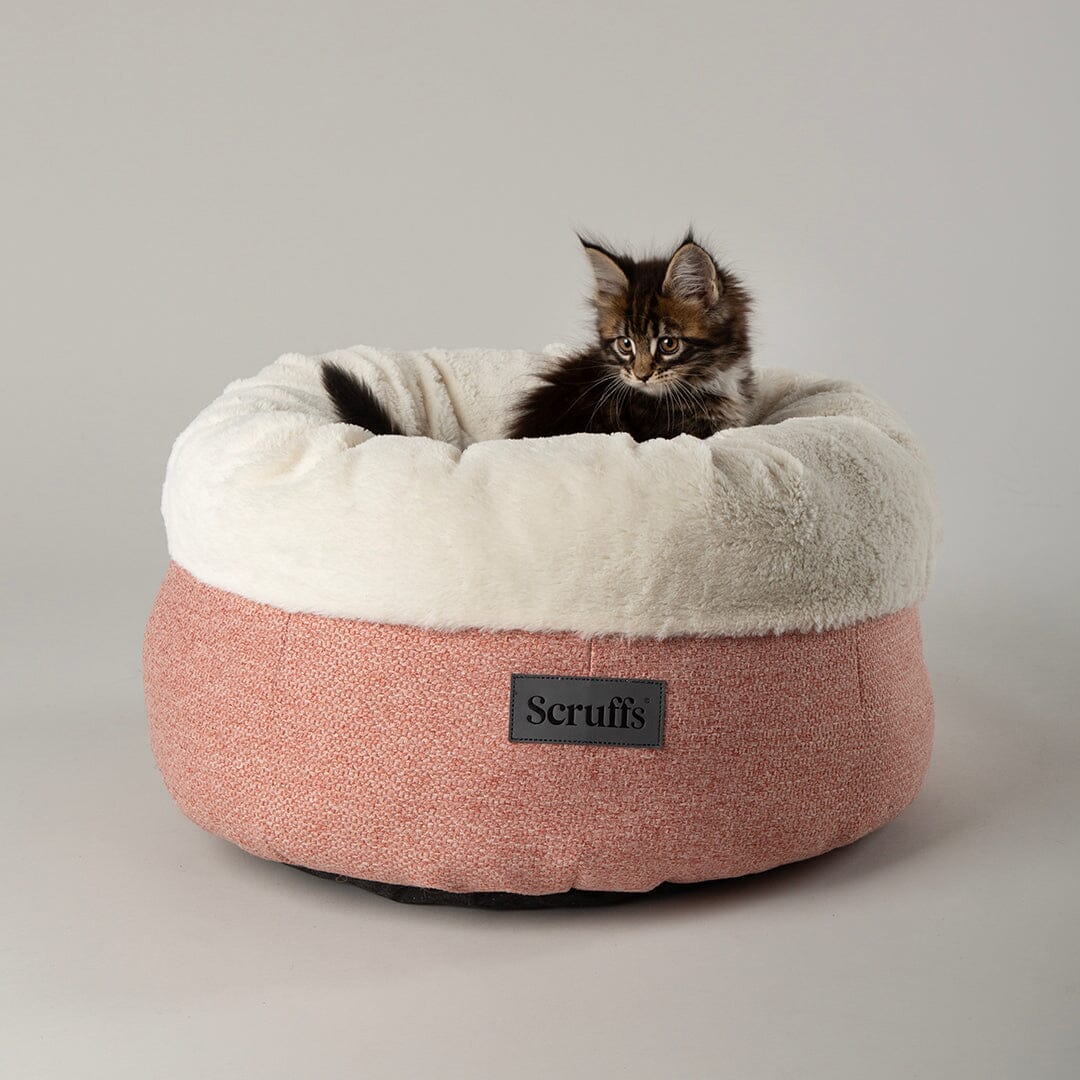 Seattle Sanctuary Deep Round Cat Bed - Coral Pink petslovescruffs 