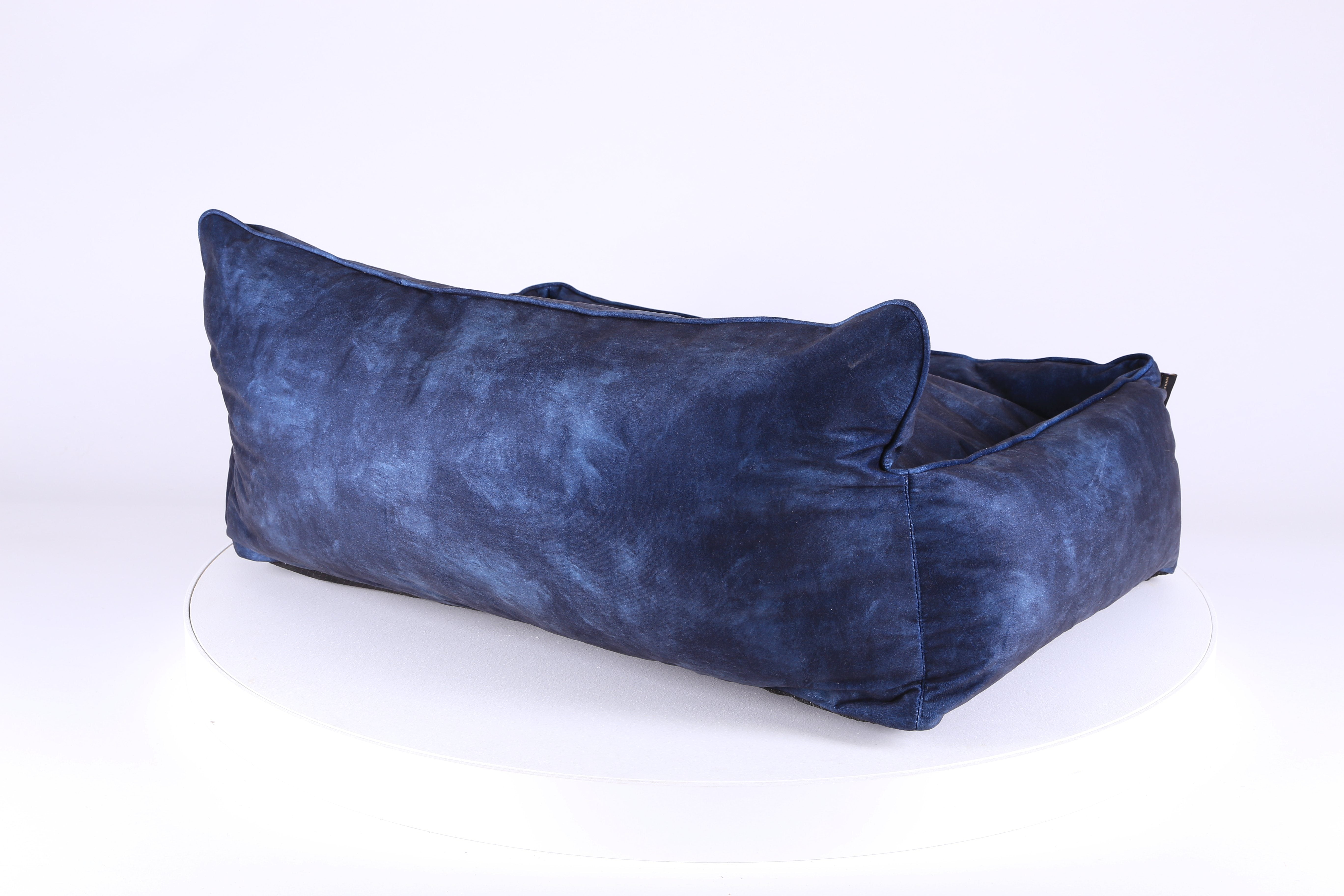 Kensington Box Bed - Navy Dog Bed Scruffs® 