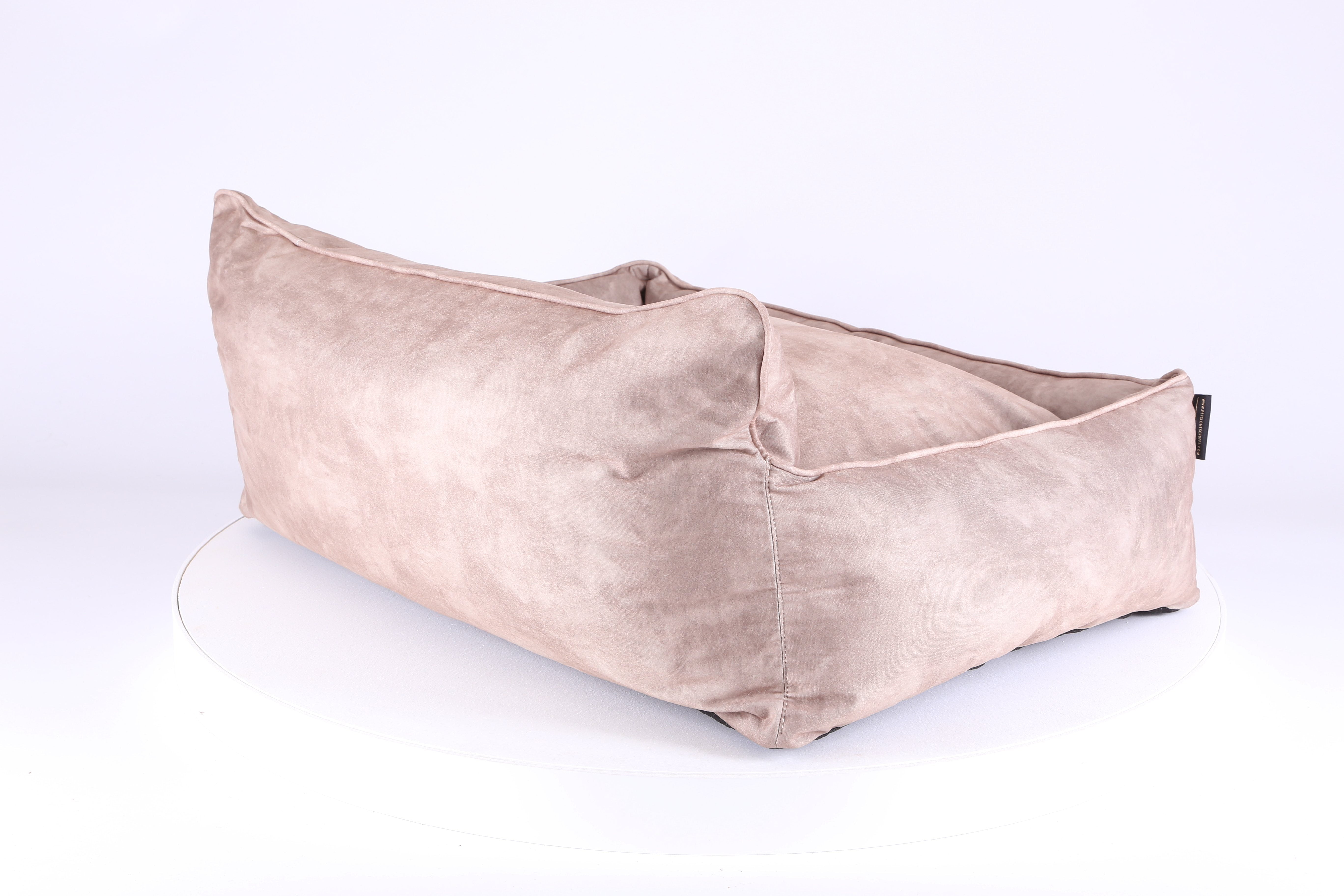 Kensington Box Bed - Cream Dog Bed Scruffs® 