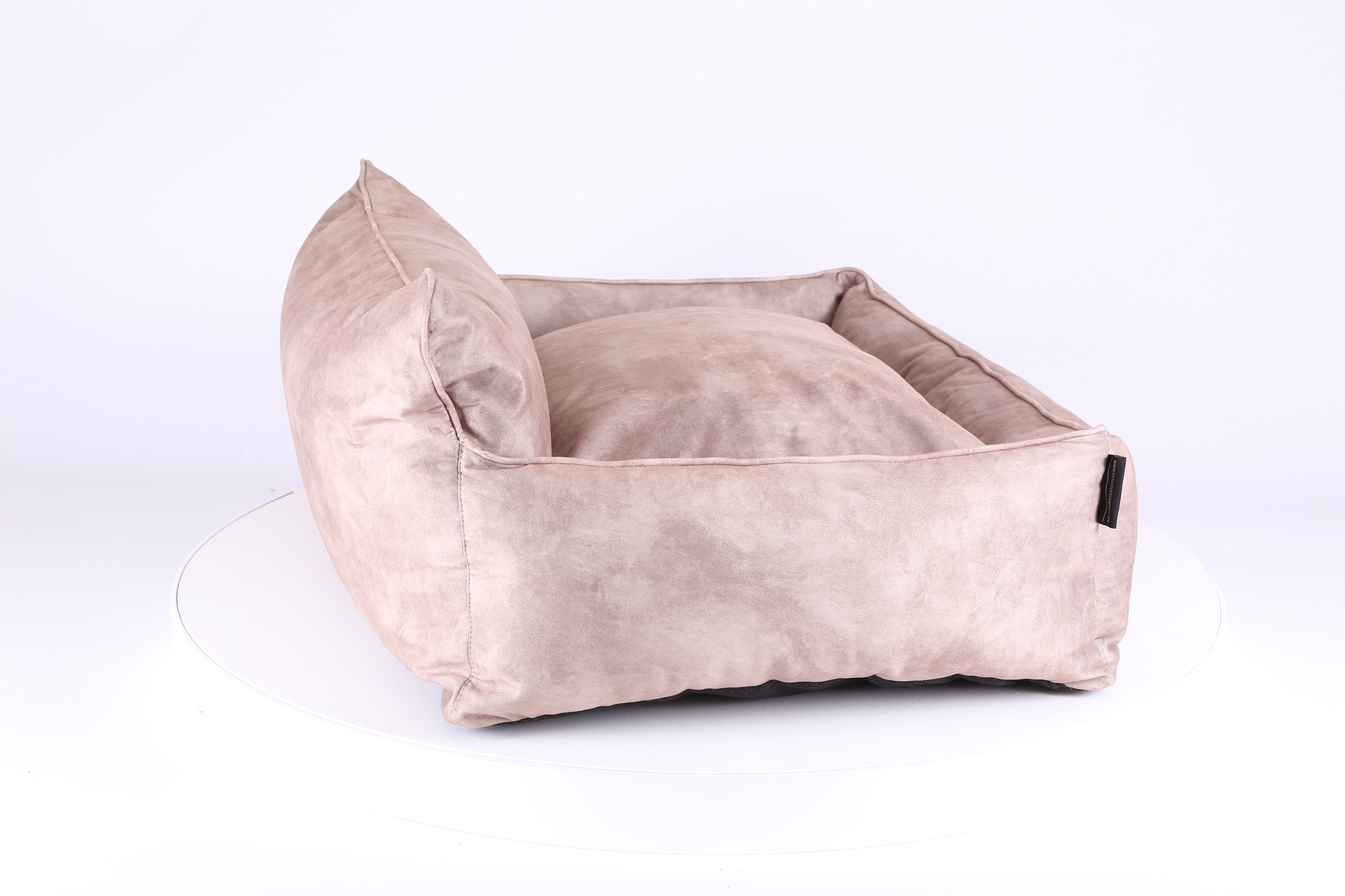 Kensington Box Bed - Cream Dog Bed Scruffs® 