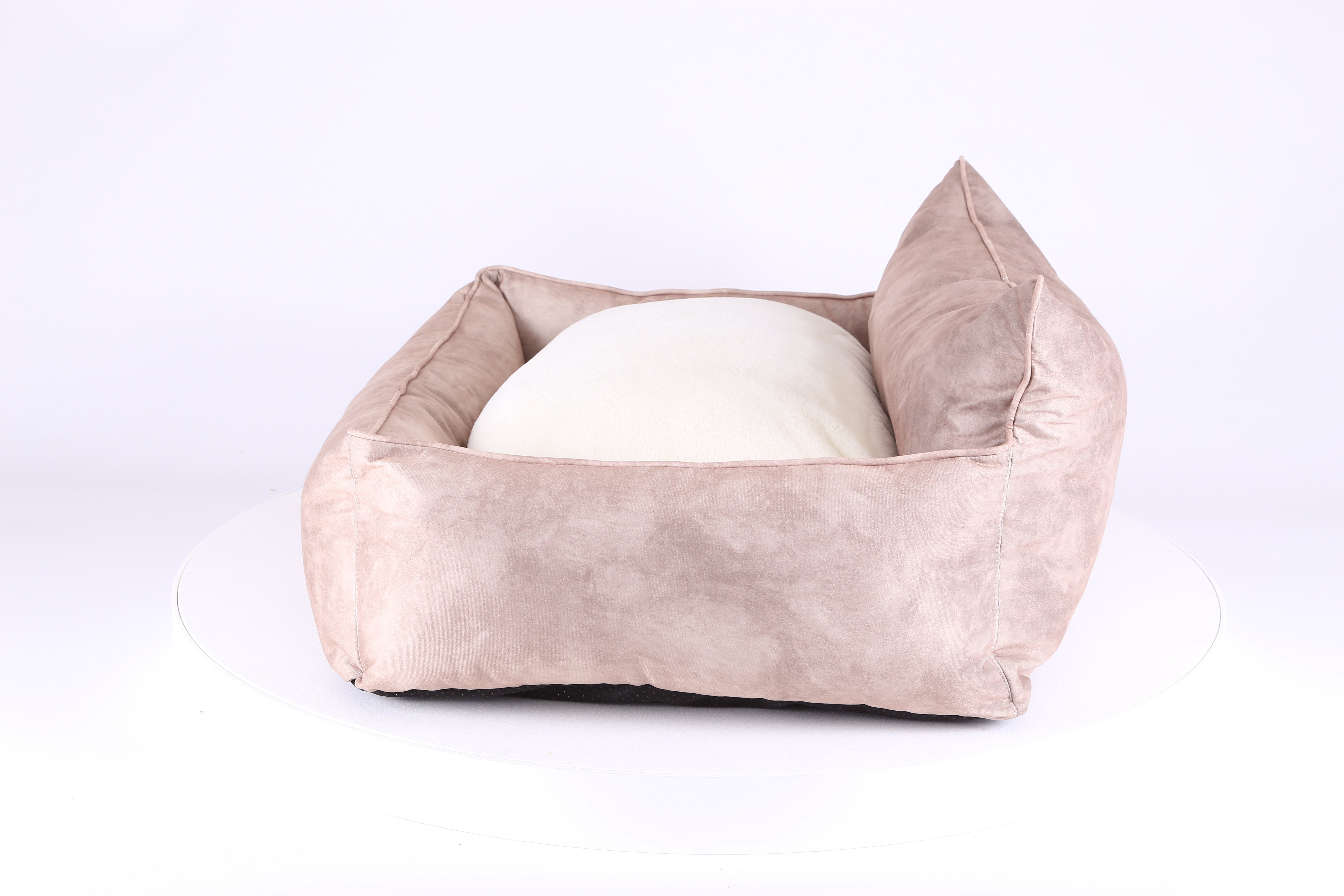 Kensington Box Bed - Cream Dog Bed Scruffs® 