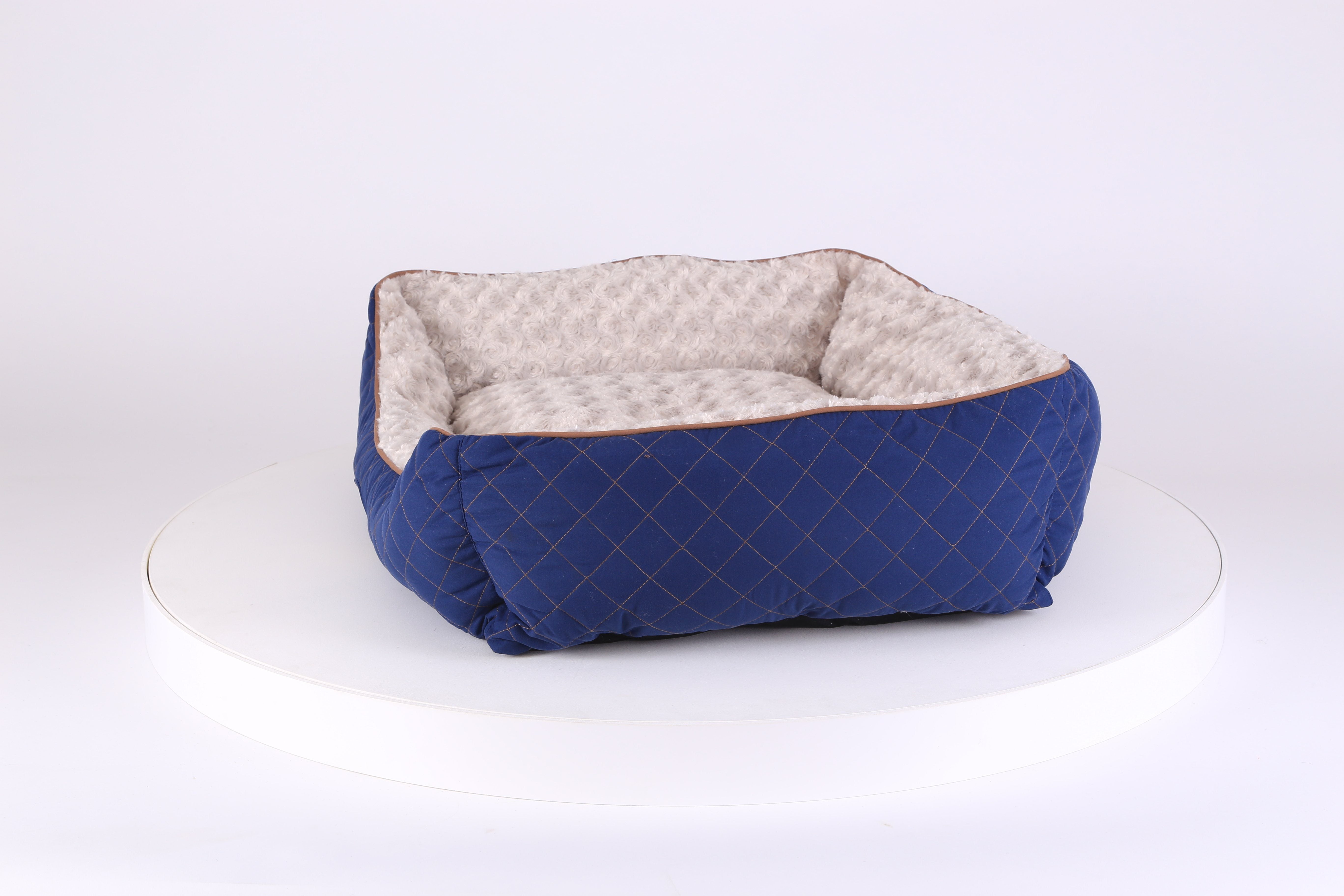 Wilton Box Dog Bed - Blue Dog Bed Scruffs® 
