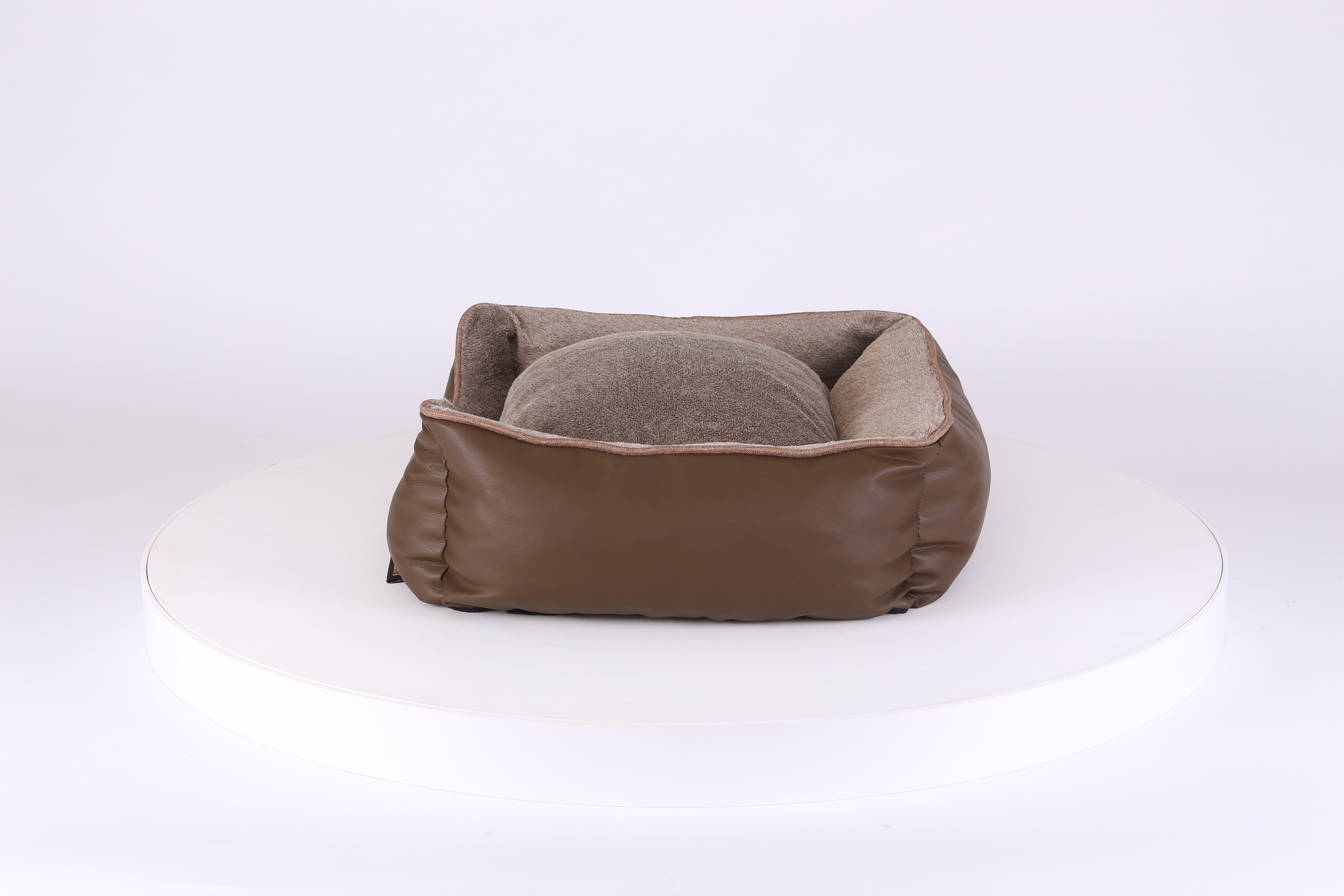 Chateau Box Bed - Latte Dog Bed Scruffs® 
