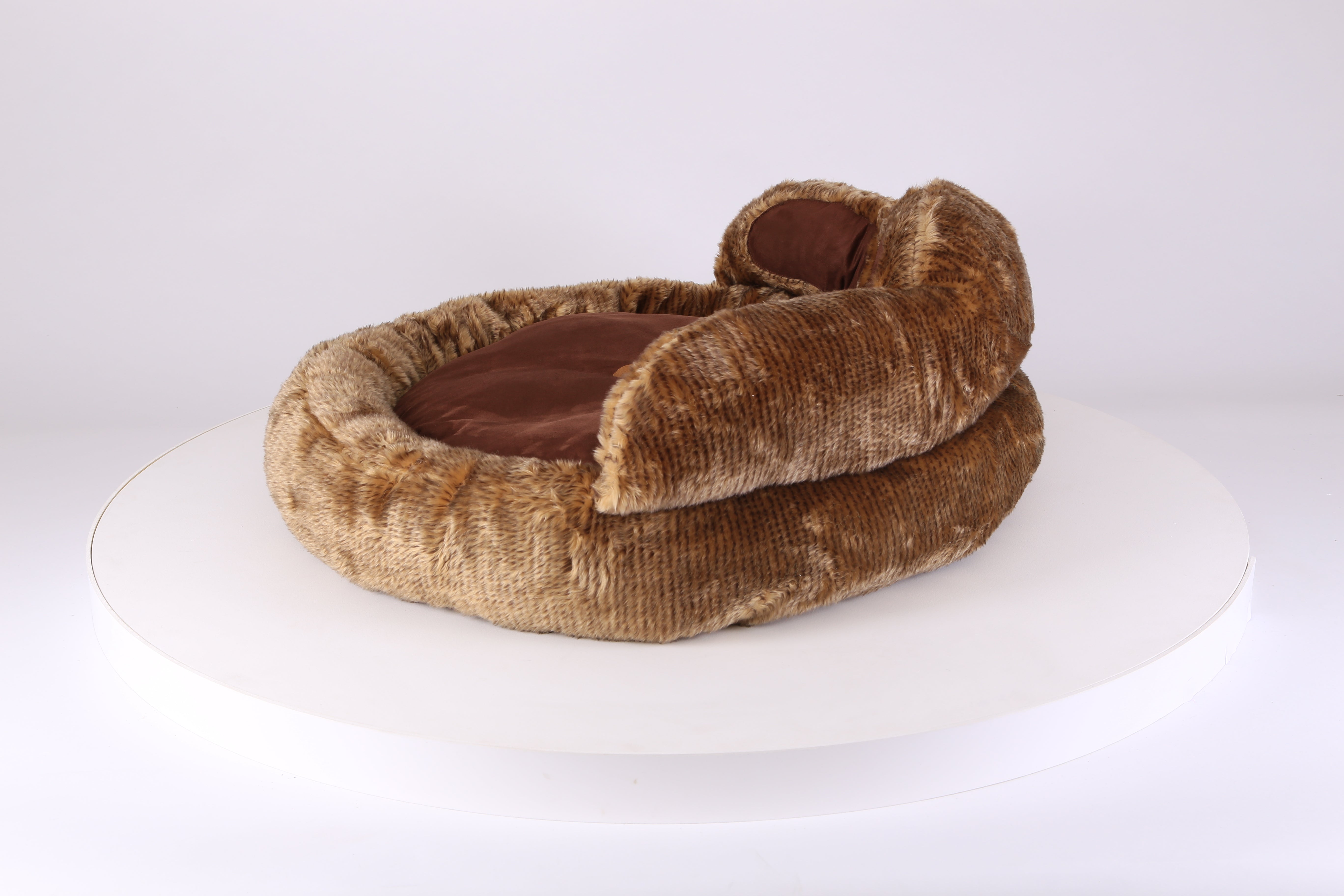 Cub Bear Dog Bed - Teddy Brown Scruffs® 