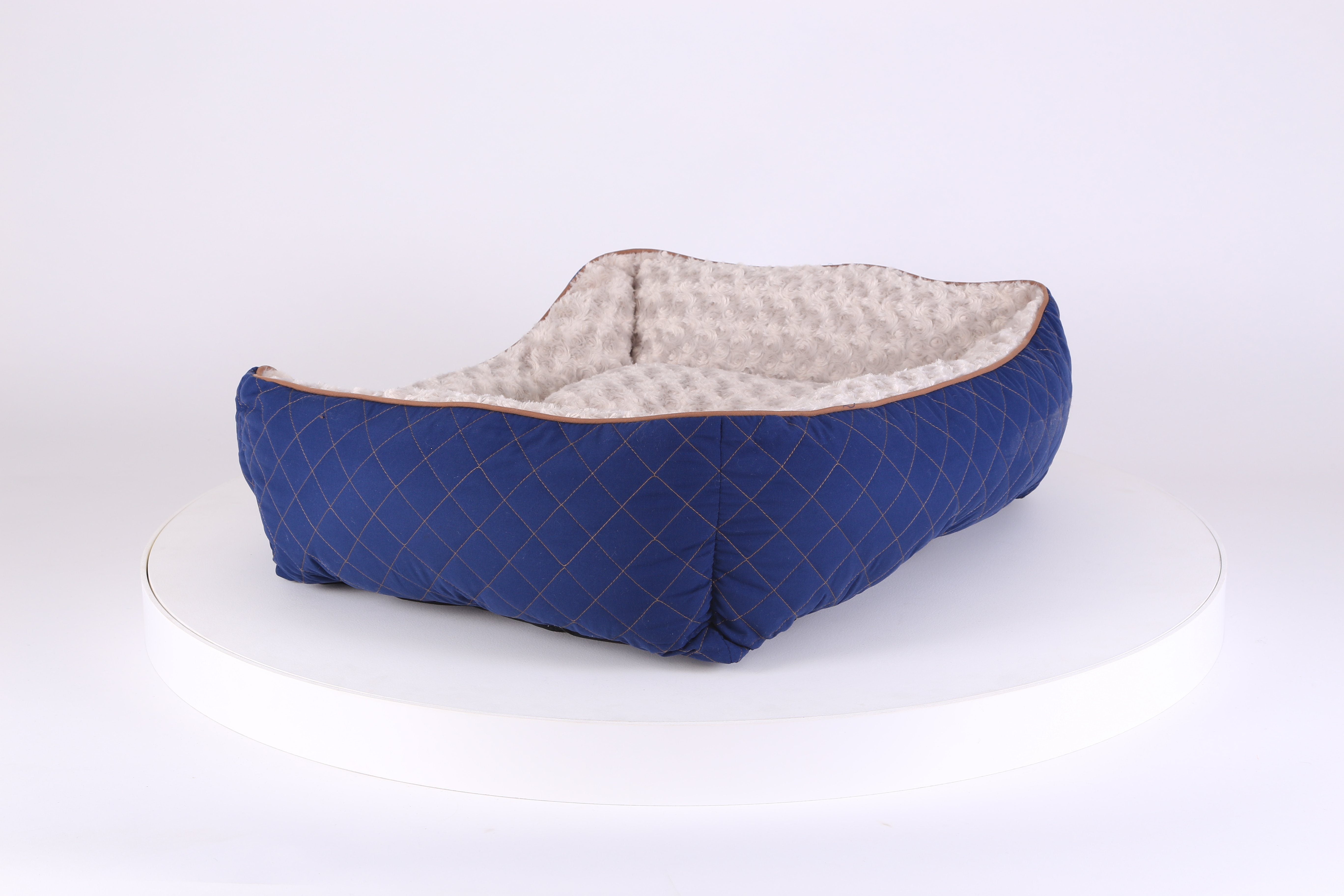 Wilton Box Dog Bed - Blue Dog Bed Scruffs® 