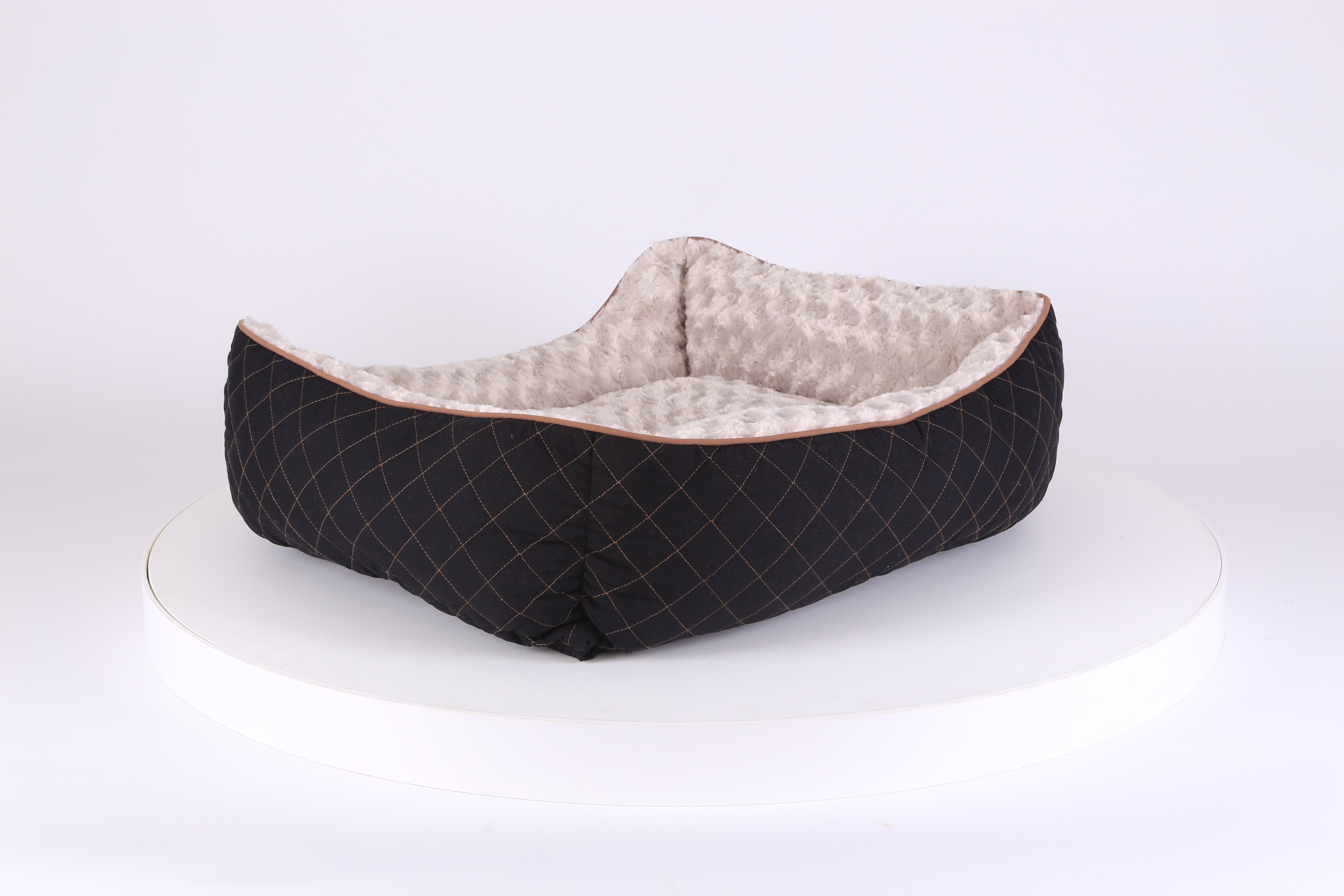 Wilton Box Dog Bed - Black Dog Bed Scruffs® 