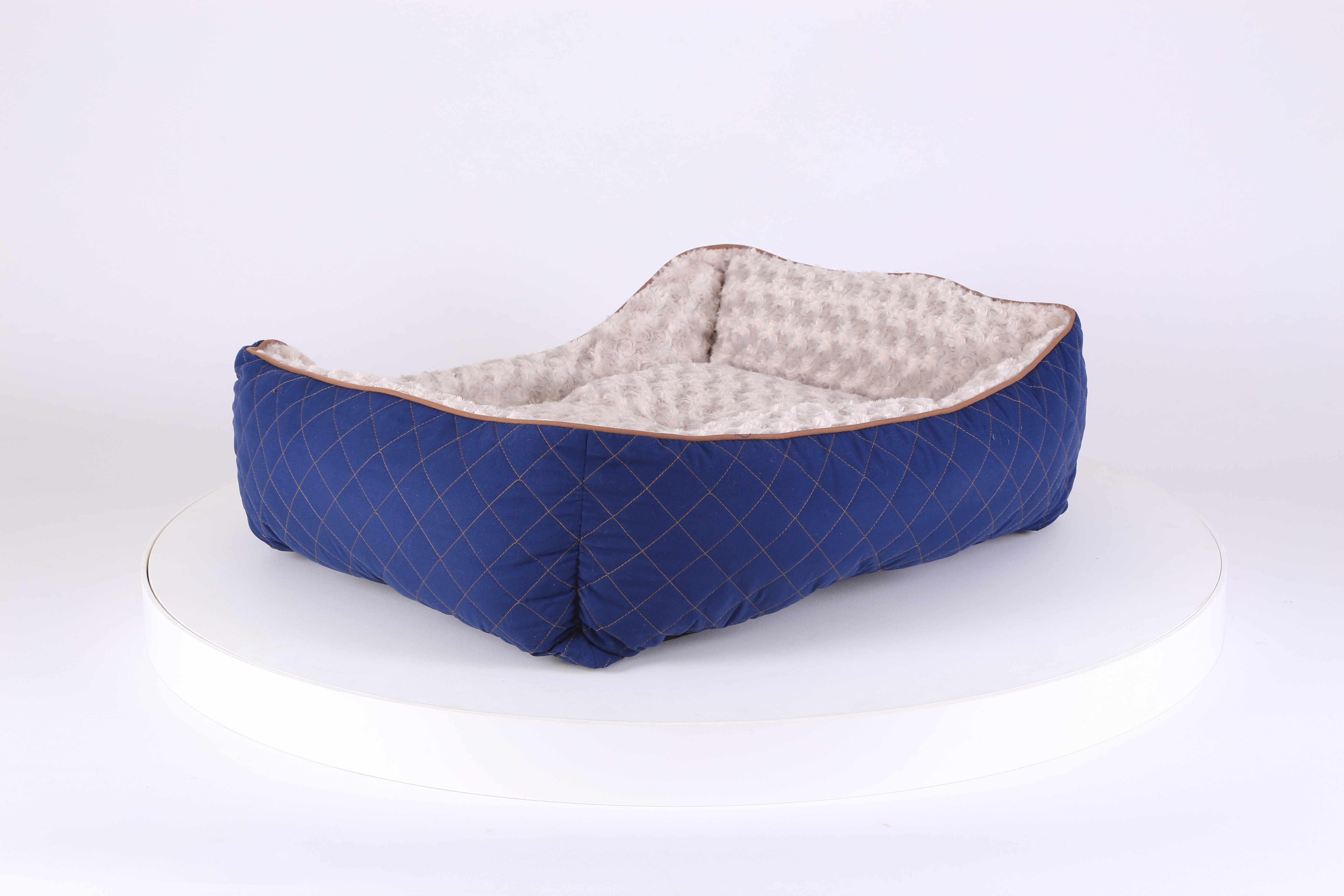 Wilton Box Dog Bed - Blue Dog Bed Scruffs® 