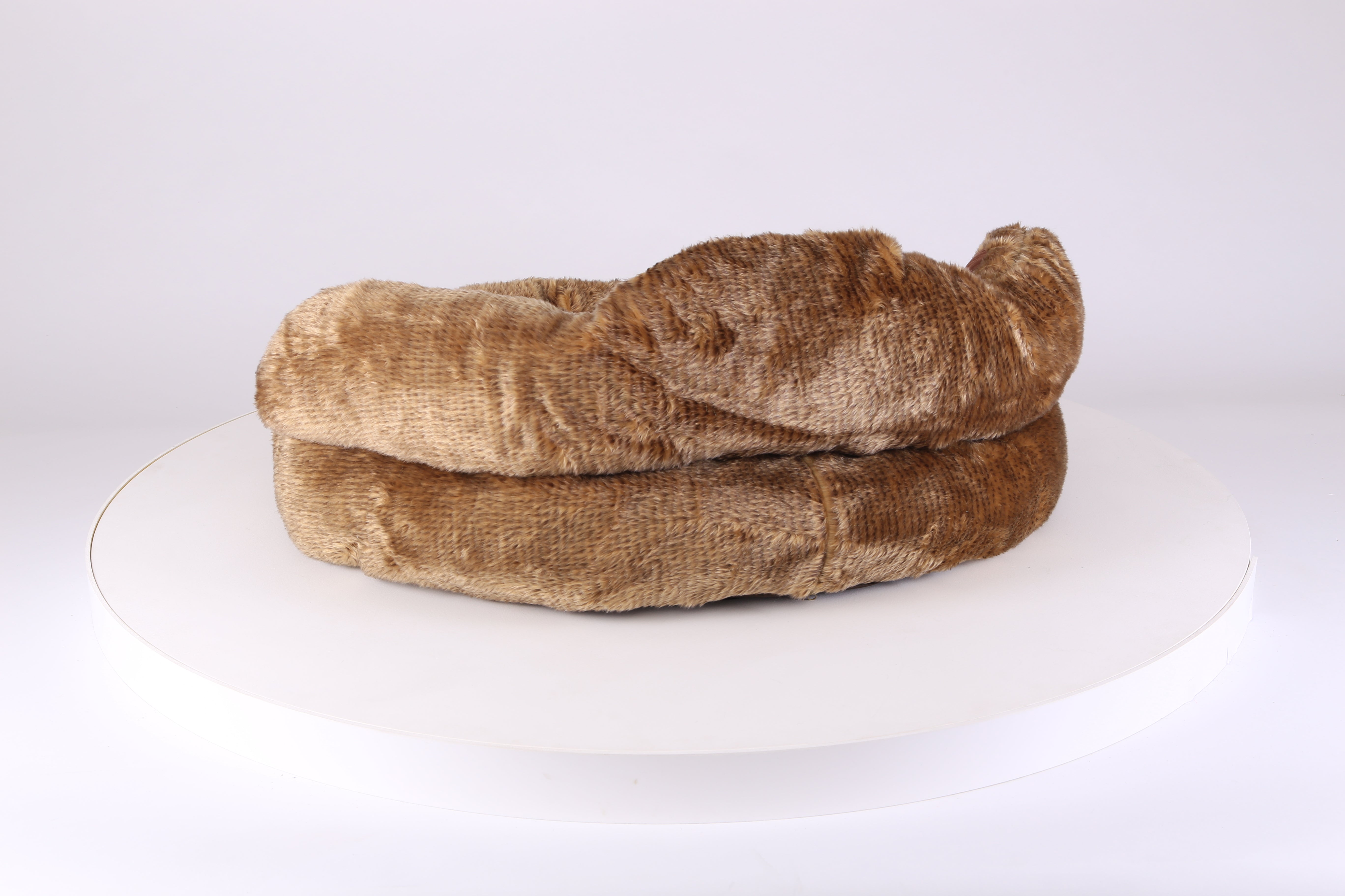 Cub Bear Dog Bed - Teddy Brown Scruffs® 