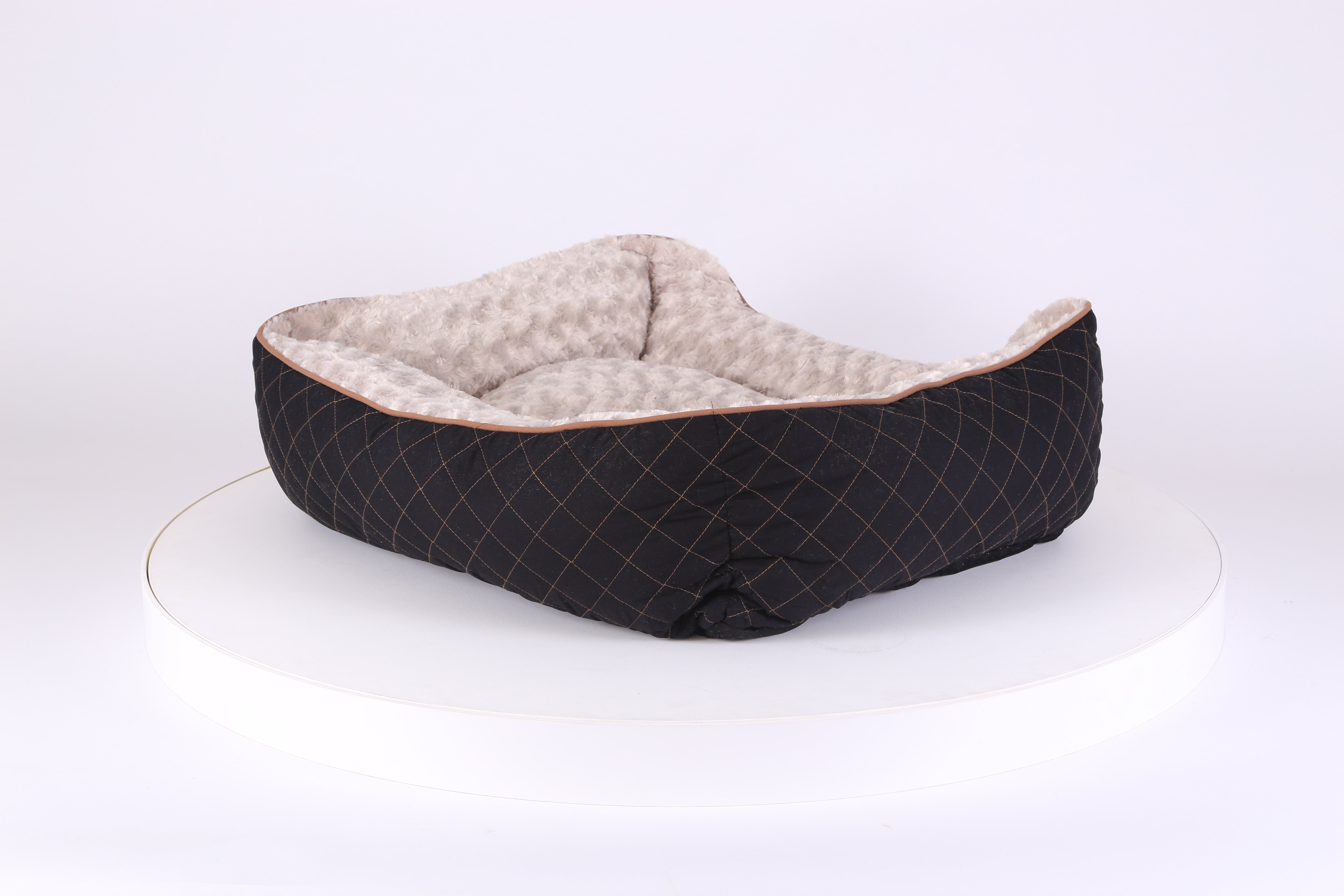 Wilton Box Dog Bed - Black Dog Bed Scruffs® 