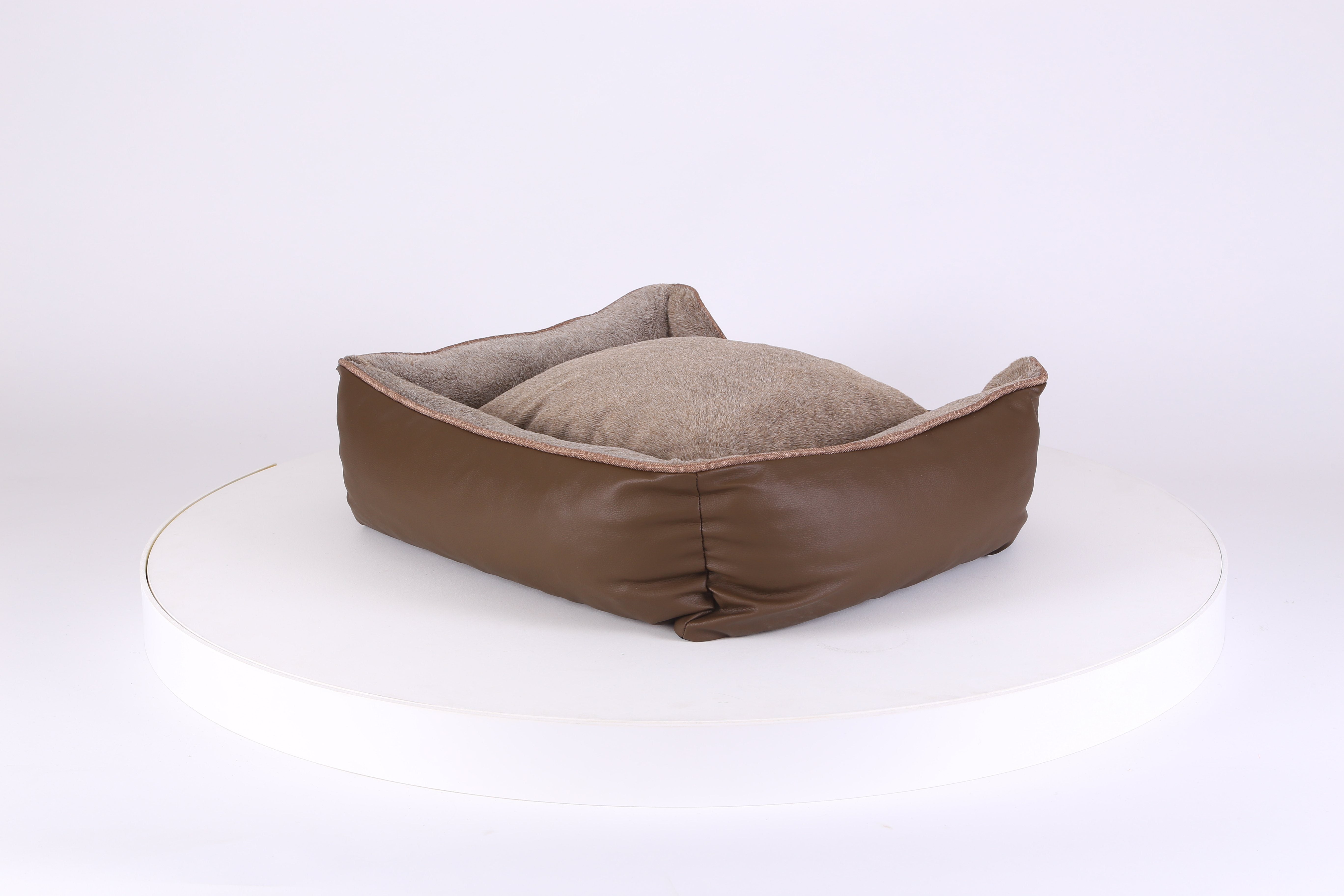 Chateau Box Bed - Latte Dog Bed Scruffs® 
