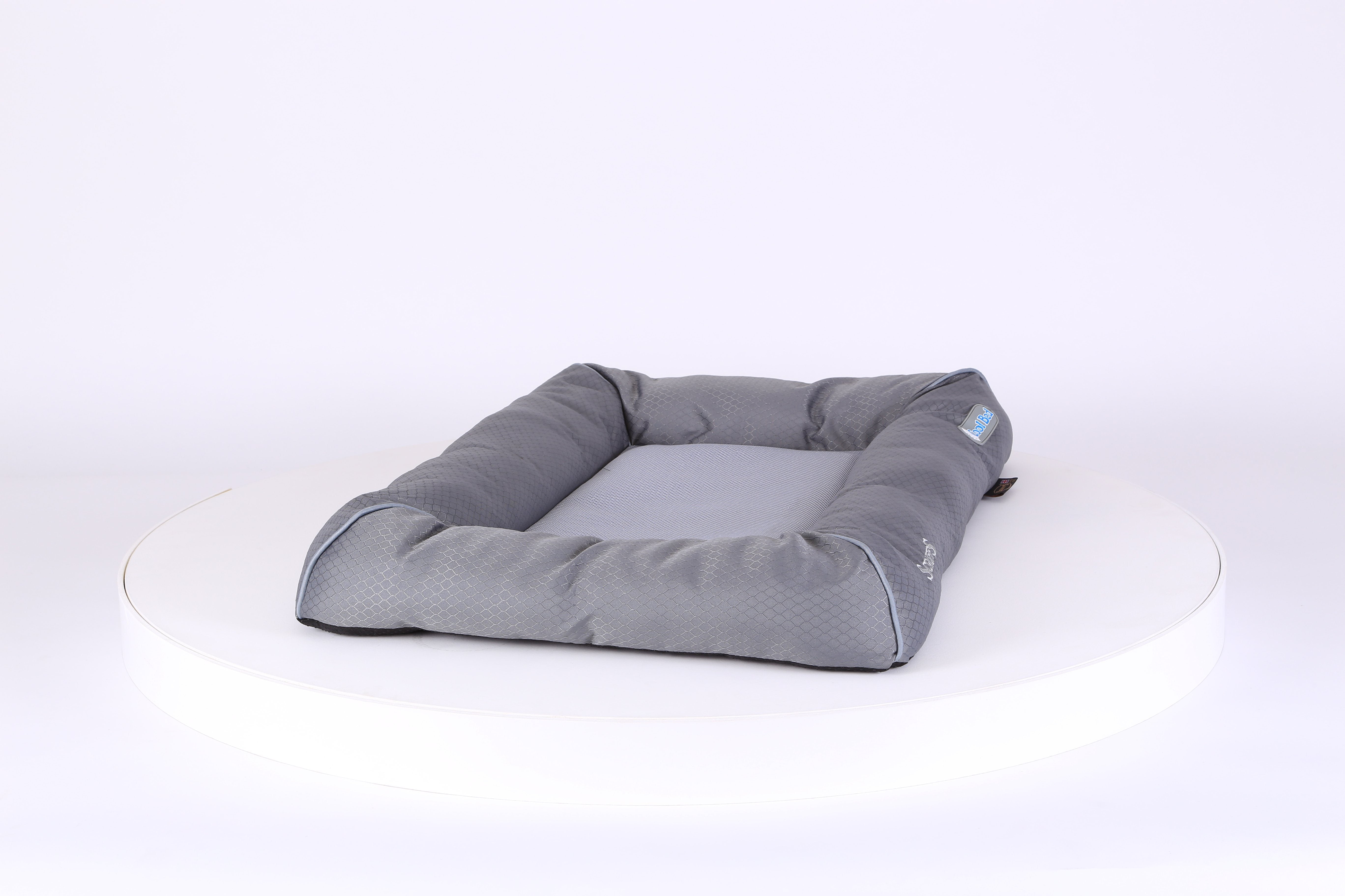Cool Dog Bed - Grey Cooling Mat Scruffs® 