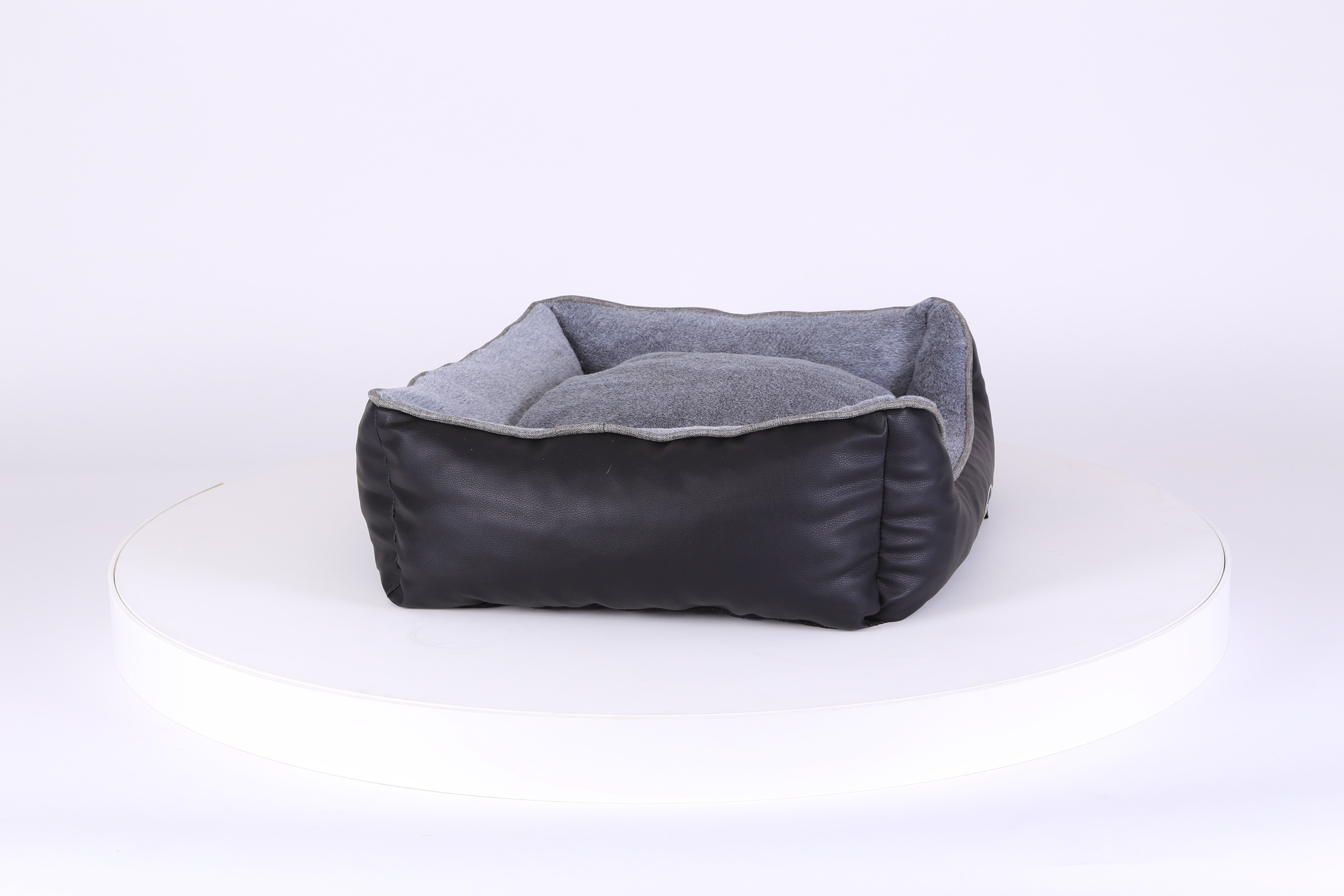 Chateau Box Bed - Dove Dog Bed Scruffs® 